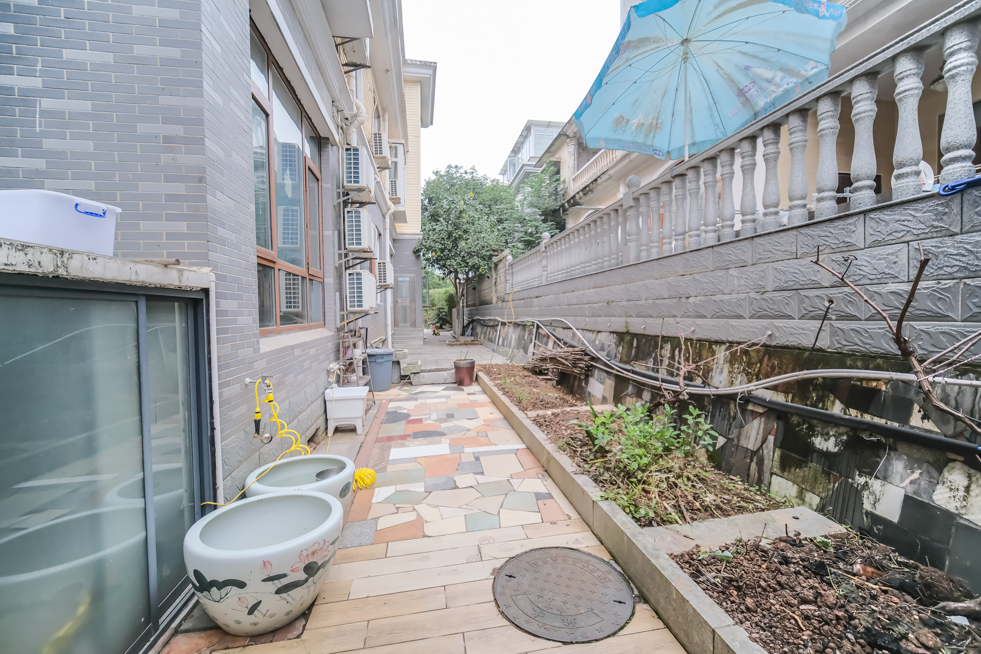 湘龙家园  6室2厅4卫    578.0万 湘龙家园  6室2厅4卫    578.0万阳台