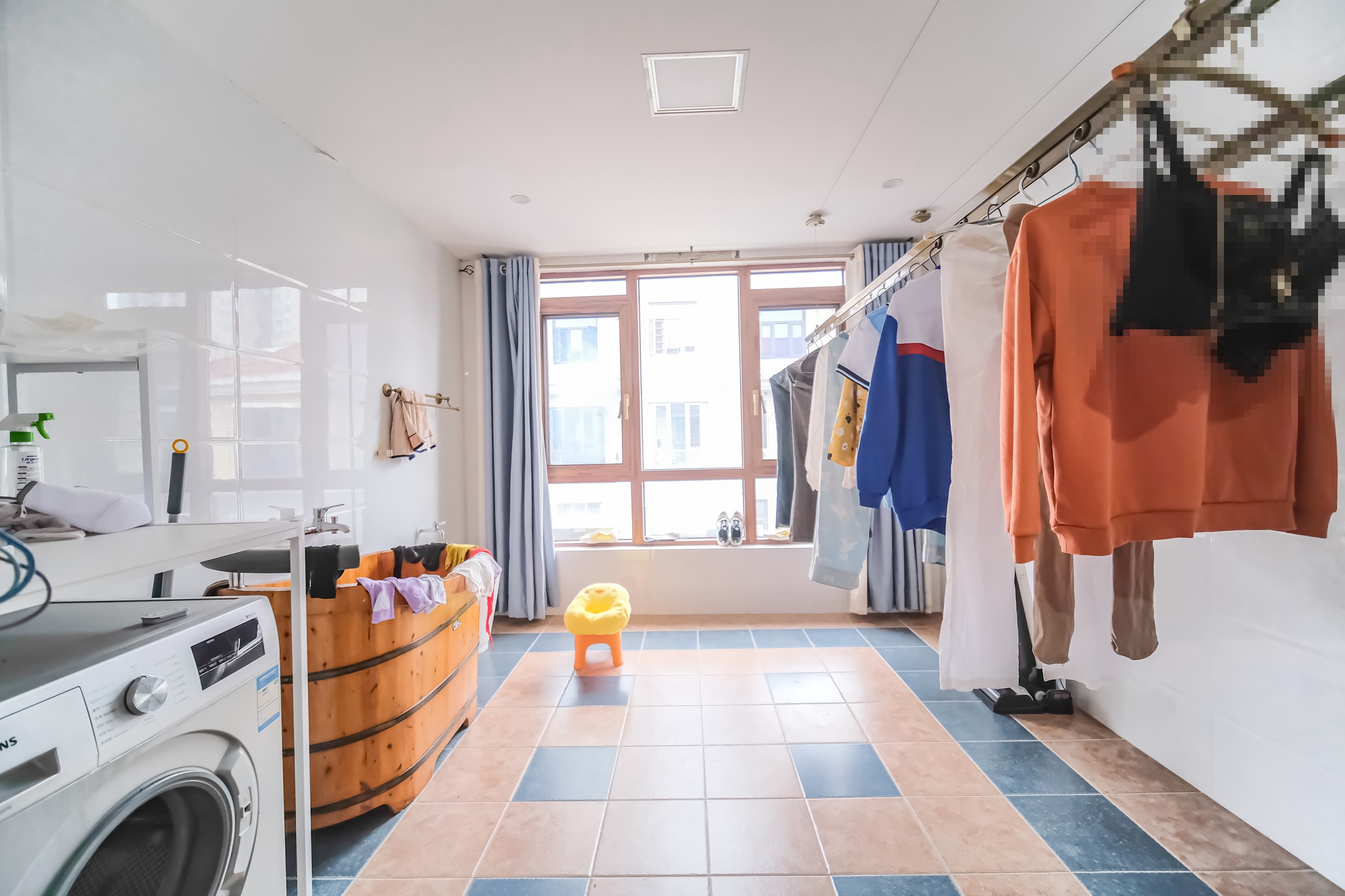 湘龙家园  6室2厅4卫    578.0万 湘龙家园  6室2厅4卫    578.0万阳台