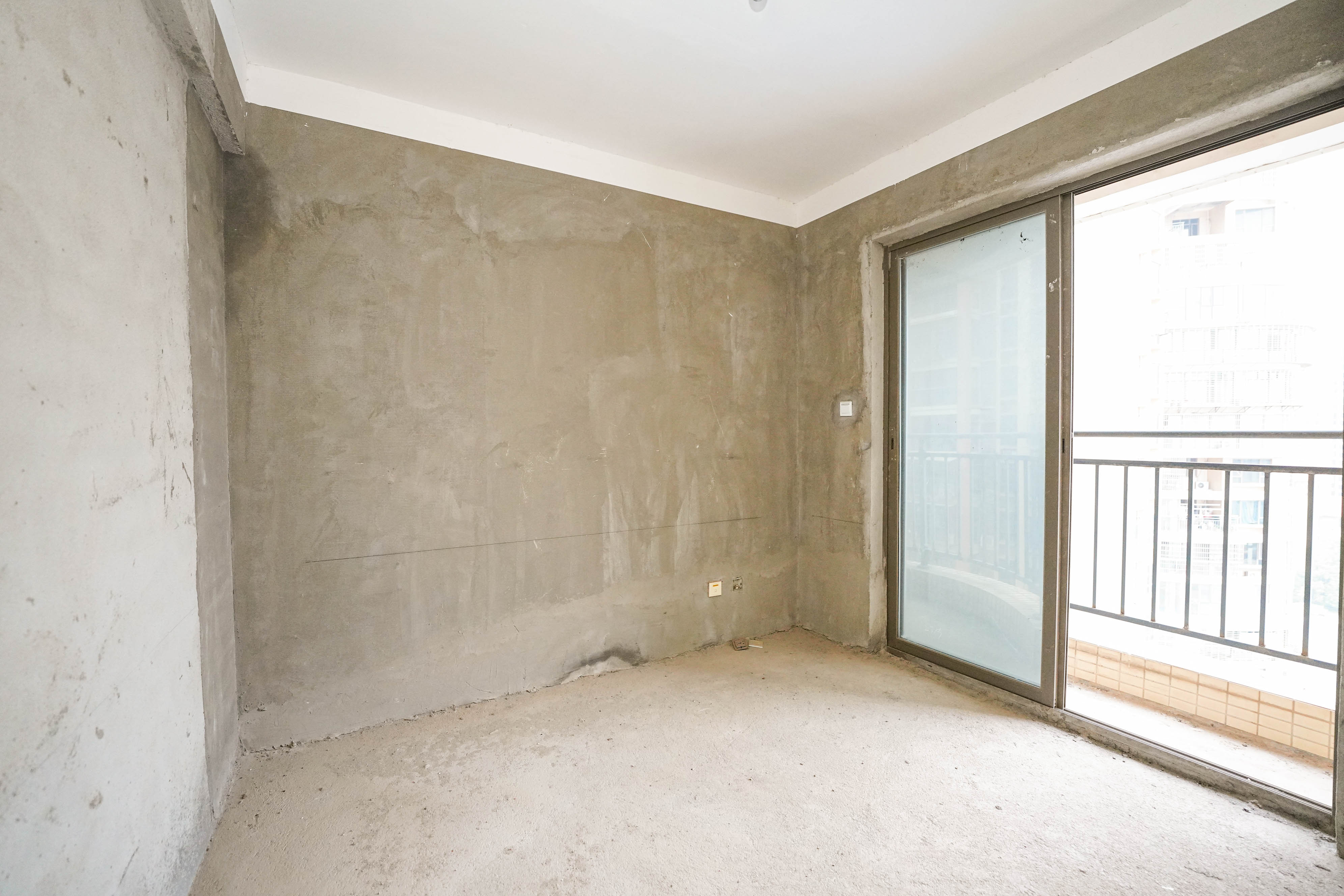 幸福庄园  5室2厅3卫    95.0万 幸福庄园  5室2厅3卫    95.0万卧室