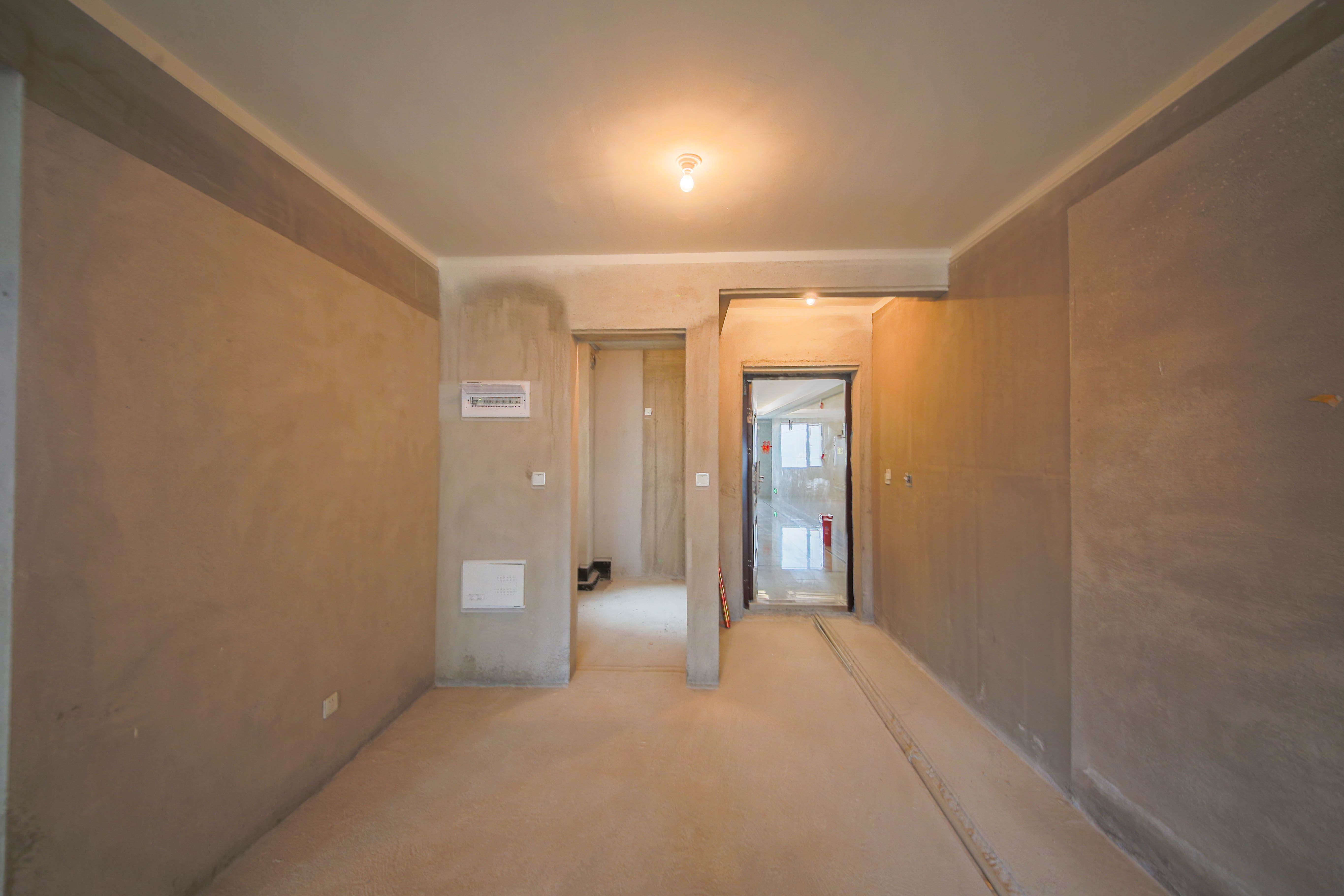 中建钰和城  1室0厅0卫   120.00万客厅