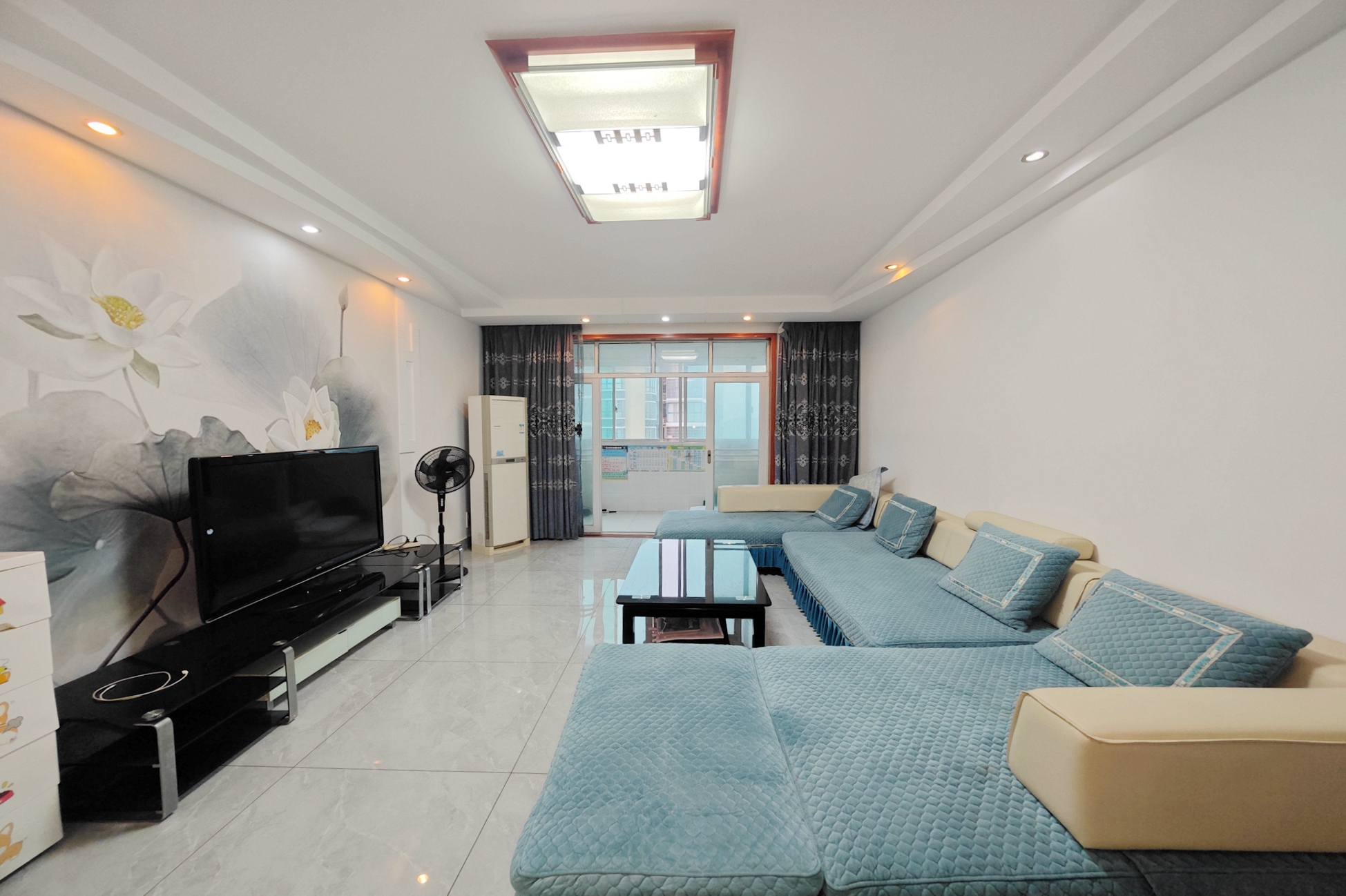 名都花园  3室2厅2卫    113.8万 名都花园  3室2厅2卫    113.8万客厅