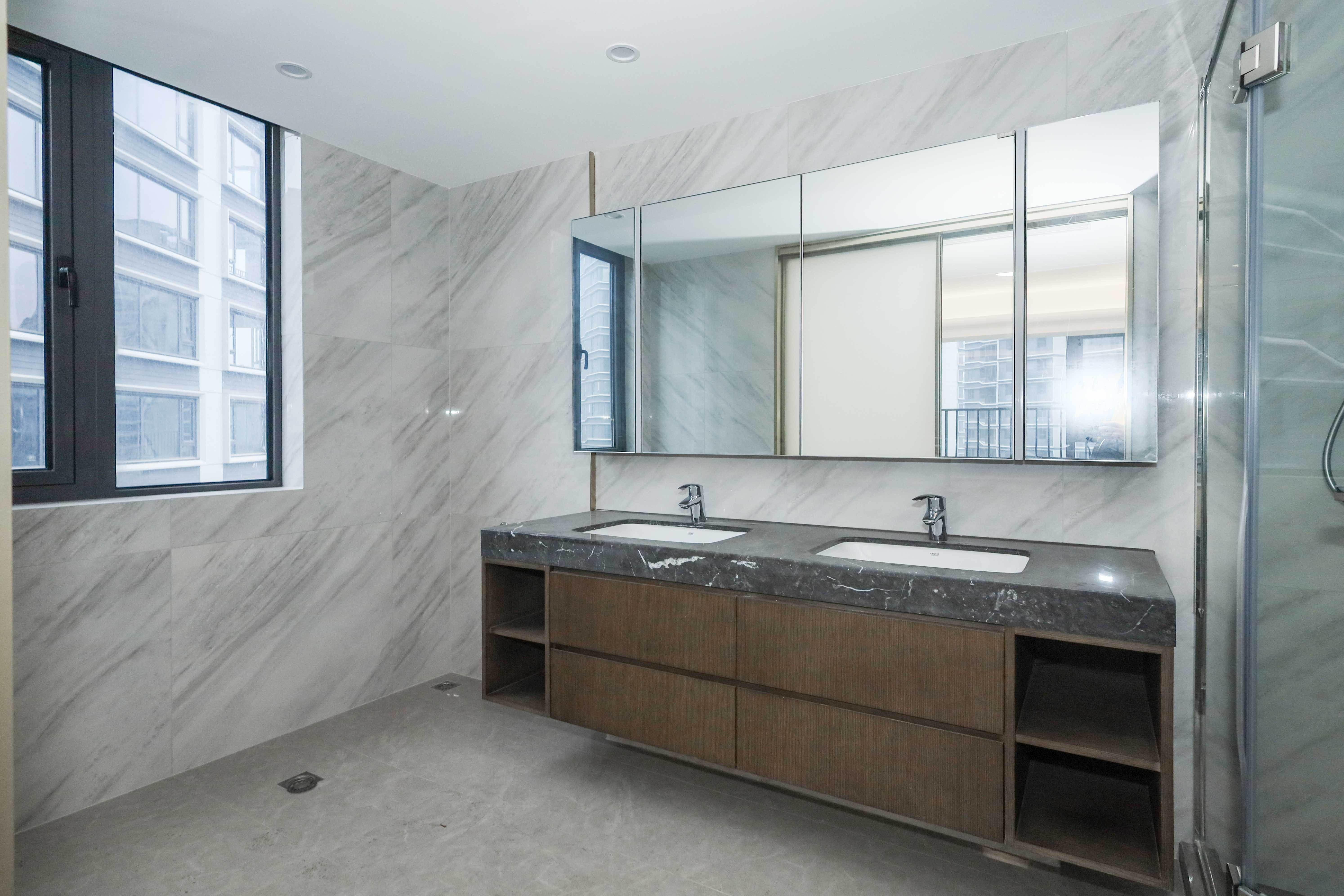 绿城招商桂语雲峯  4室2厅2卫    295.0万 绿城招商桂语雲峯  4室2厅2卫    295.0万其他