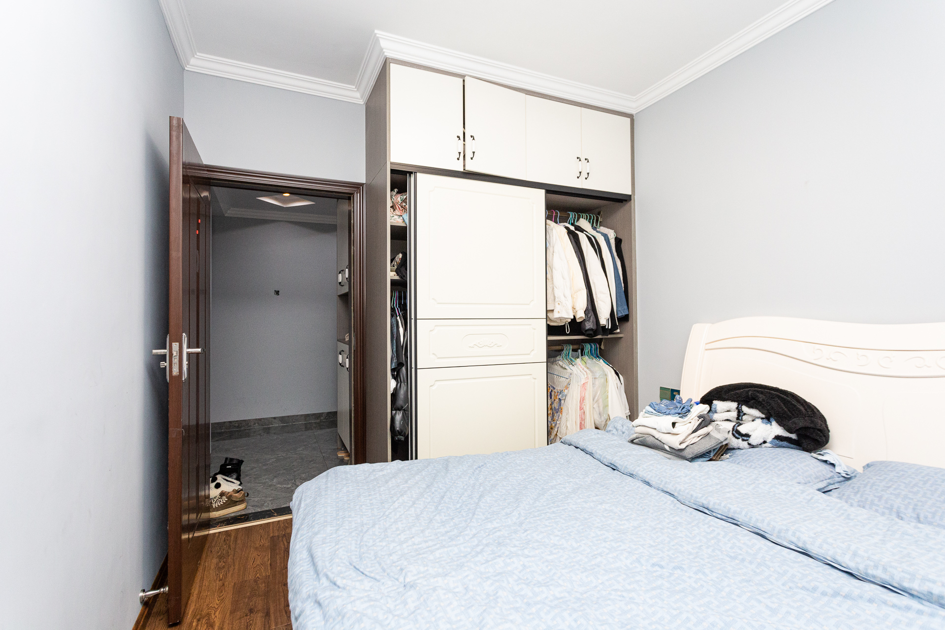 明发阅江悦府  3室2厅1卫    80.0万 明发阅江悦府  3室2厅1卫    80.0万卧室