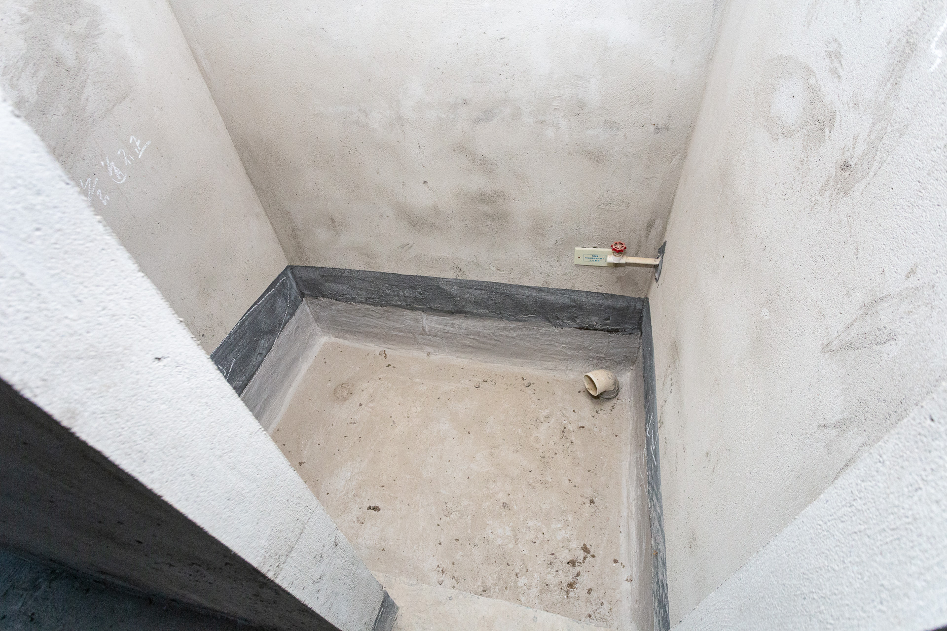 山与墅 4室2厅2卫 260.0万 山与墅 4室2厅2卫 260.0万卫生间