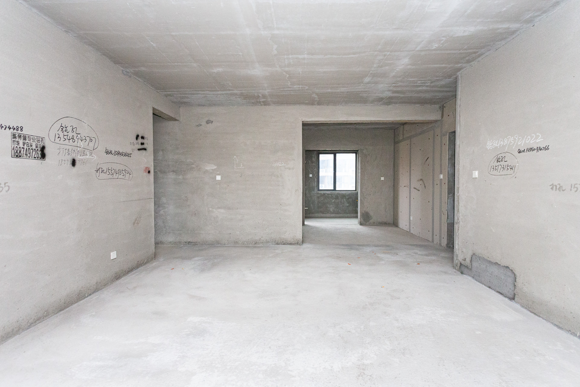 玛丽的花园(金色阳光家园)  4室2厅2卫    148.0万 玛丽的花园(金色阳光家园)  4室2厅2卫    148.0万客厅