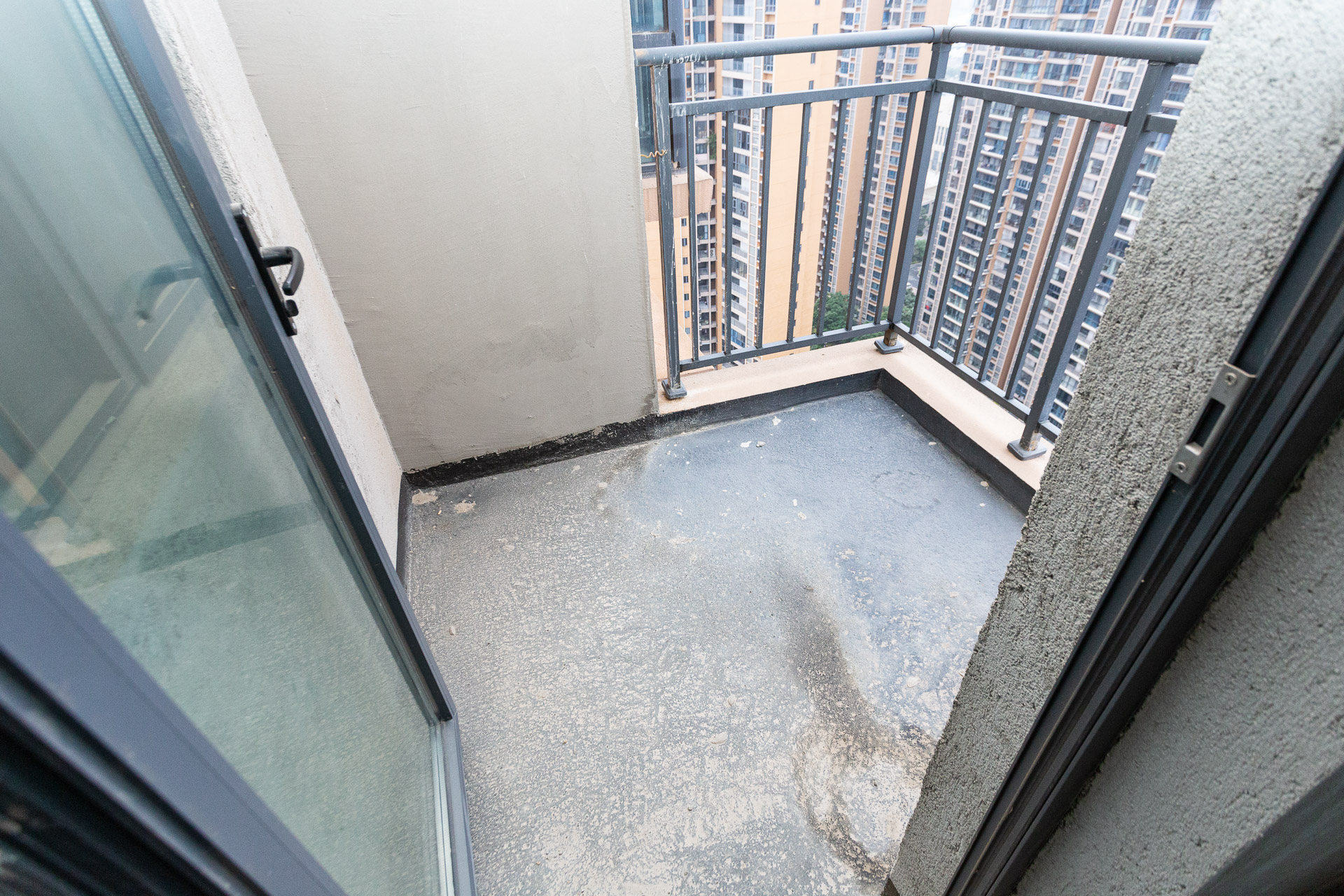 玛丽的花园(金色阳光家园)  4室2厅2卫    148.0万 玛丽的花园(金色阳光家园)  4室2厅2卫    148.0万阳台