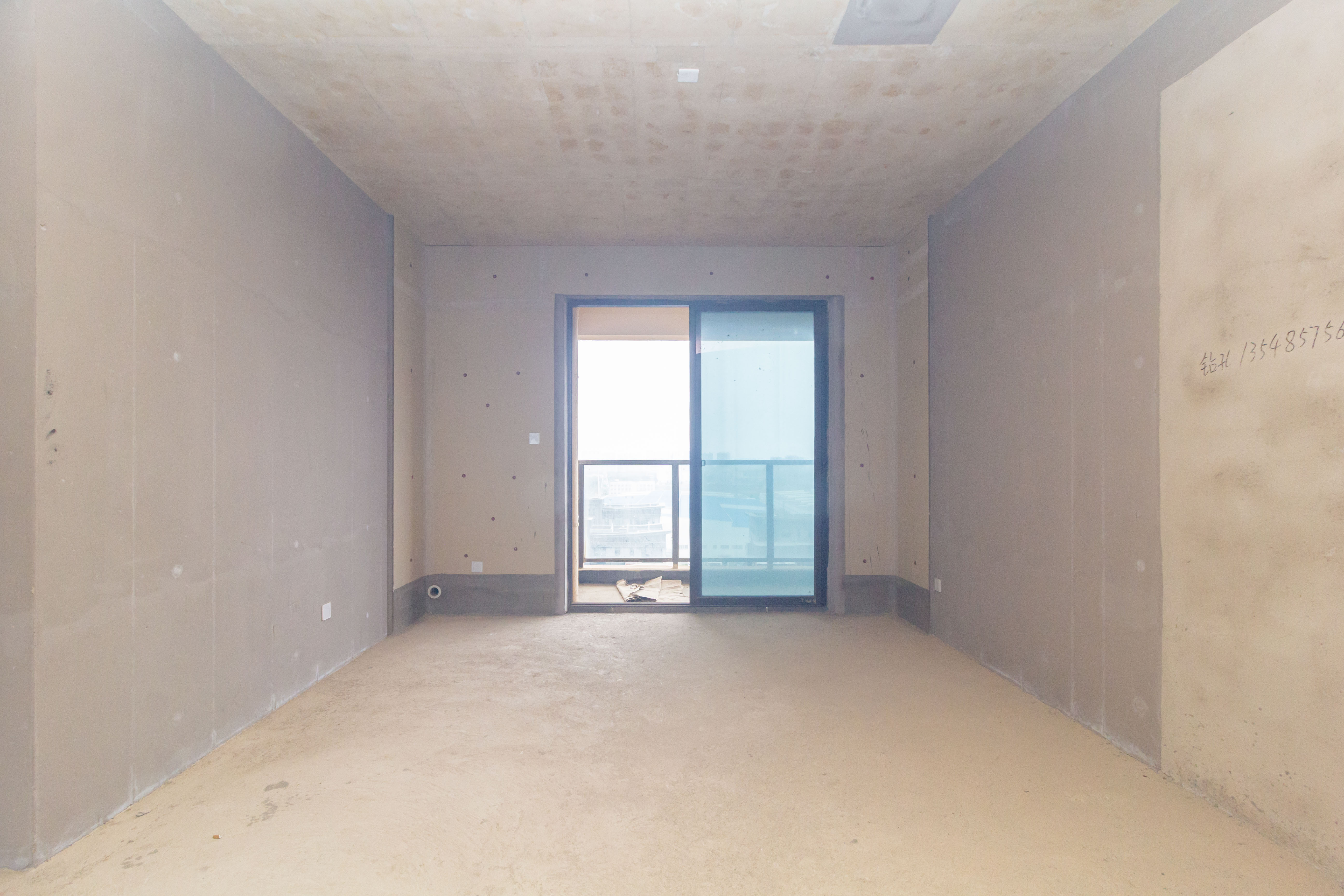 福天星中心(福天星雅苑)  4室2厅2卫    126.0万 福天星中心(福天星雅苑)  4室2厅2卫    126.0万客厅