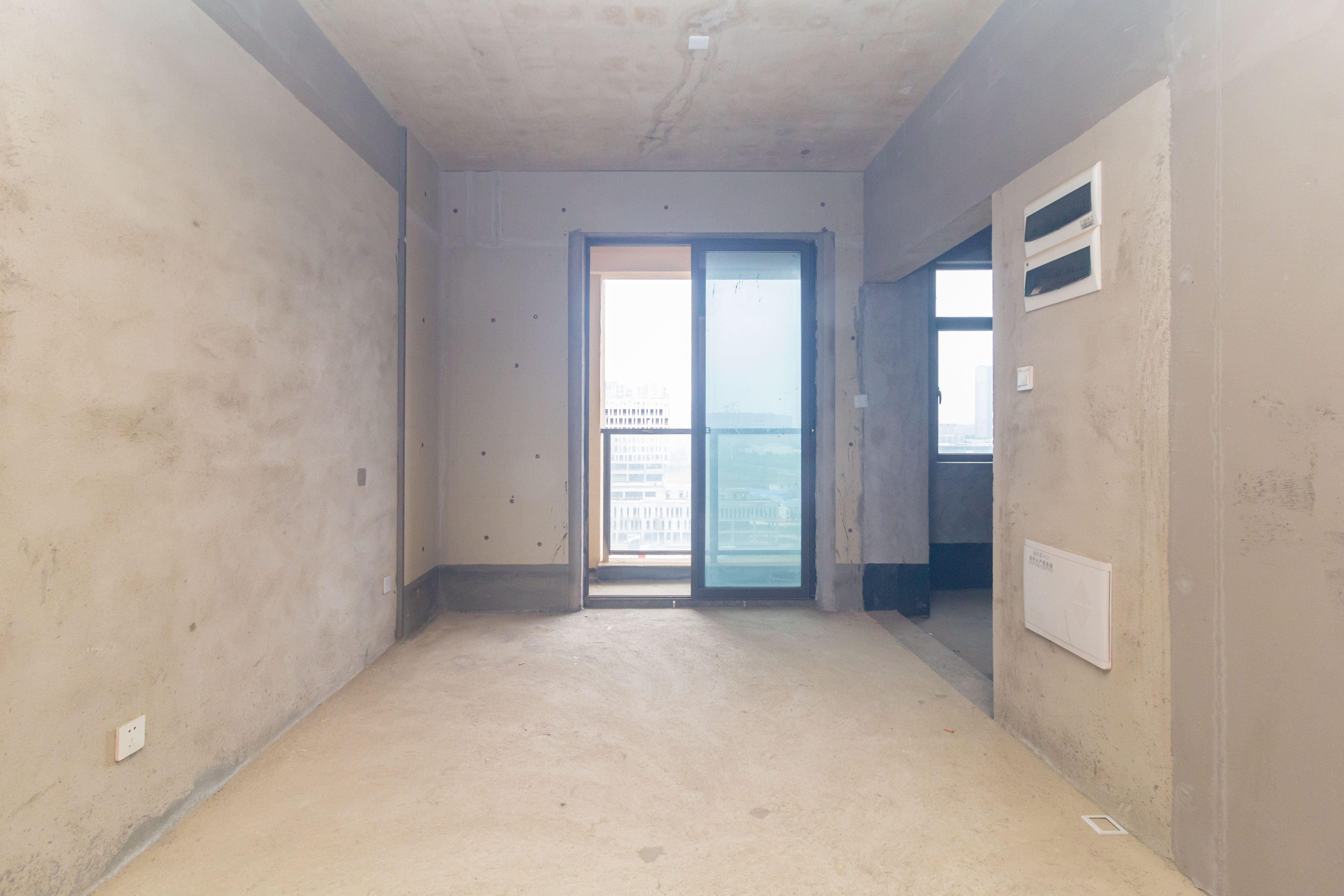 福天星中心(福天星雅苑)  4室2厅2卫    126.0万 福天星中心(福天星雅苑)  4室2厅2卫    126.0万客厅