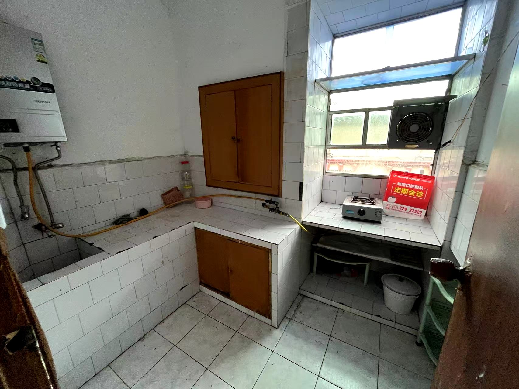 野鸭冲(新屋街) 2室1厅1卫 16.8万 野鸭冲(新屋街) 2室1厅1卫 16.8万室内图