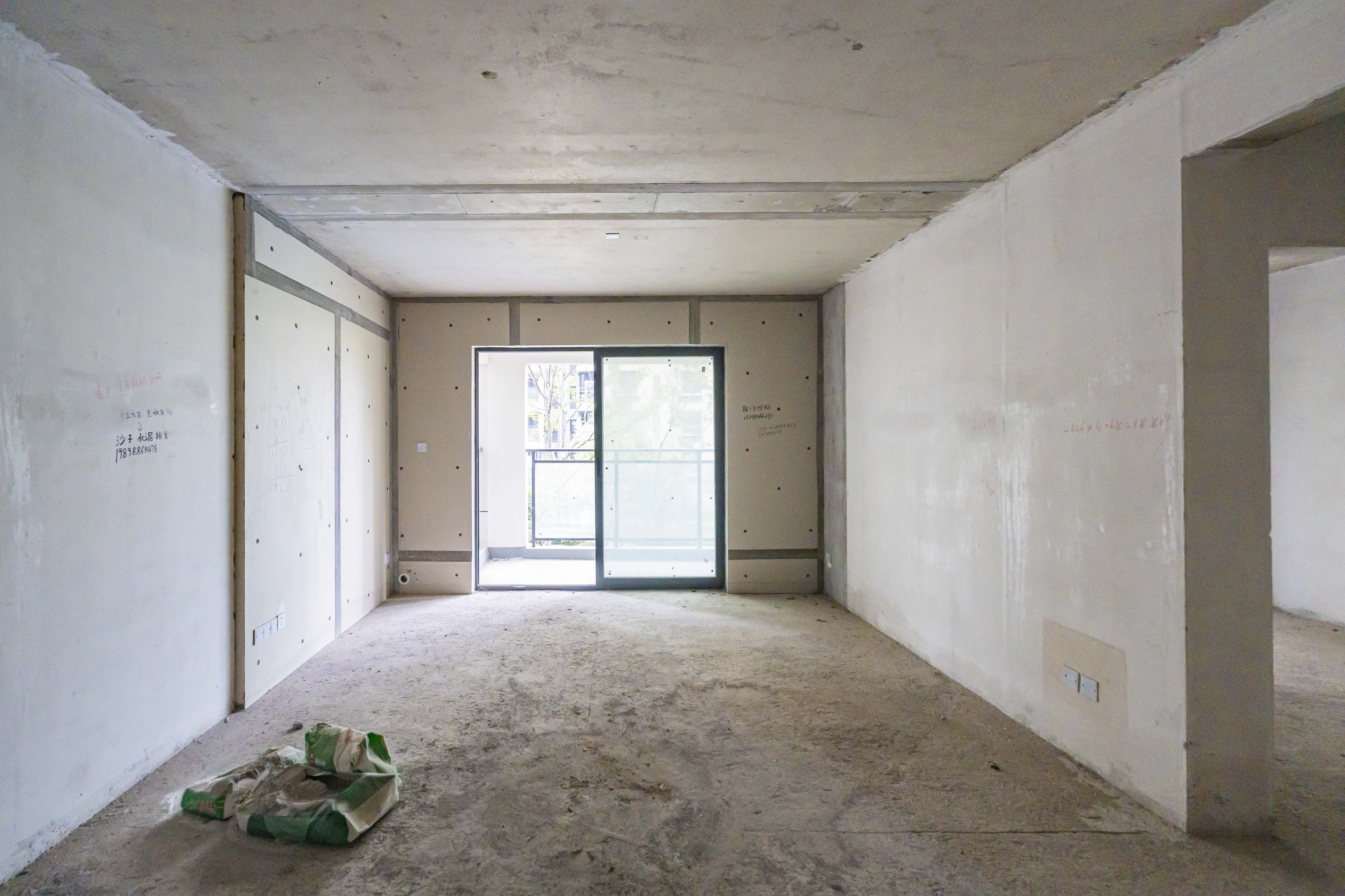 城发恒伟东风映1897  4室2厅2卫    185.0万 城发恒伟东风映1897  4室2厅2卫    185.0万客厅