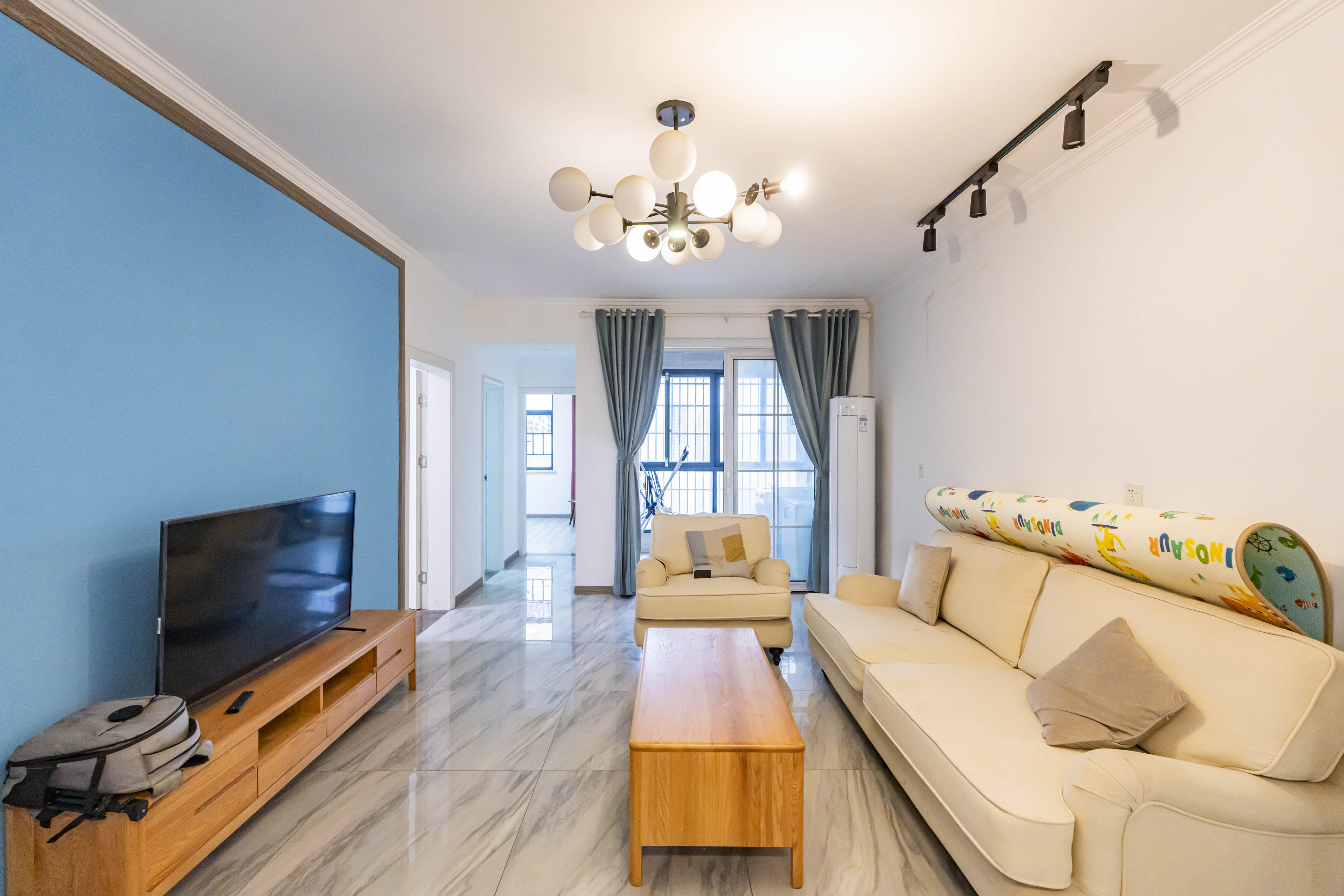 悦湖山  4室2厅1卫    80.0万 悦湖山  4室2厅1卫    80.0万