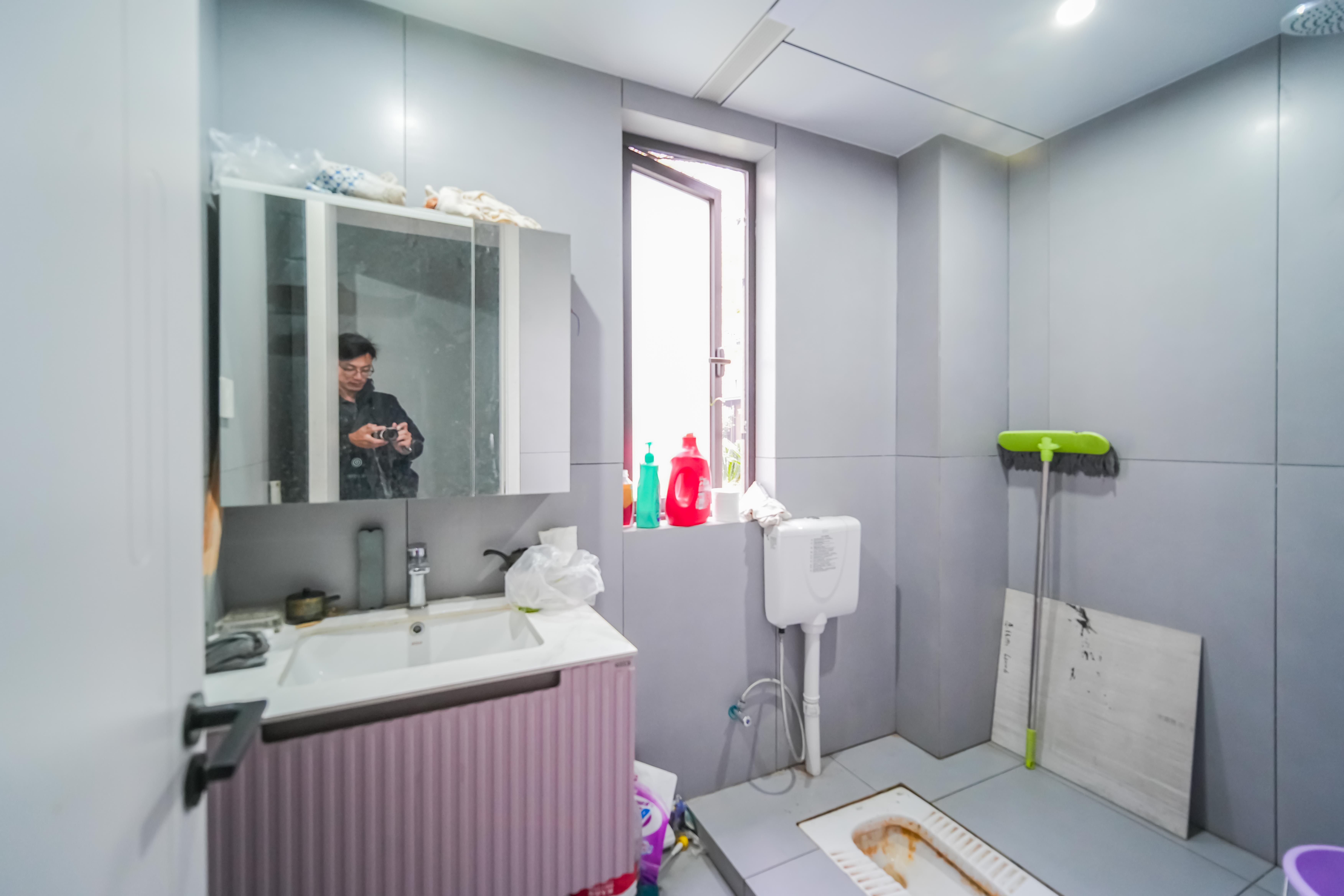 建发玖洲和玺  4室2厅2卫   198.00万卫生间