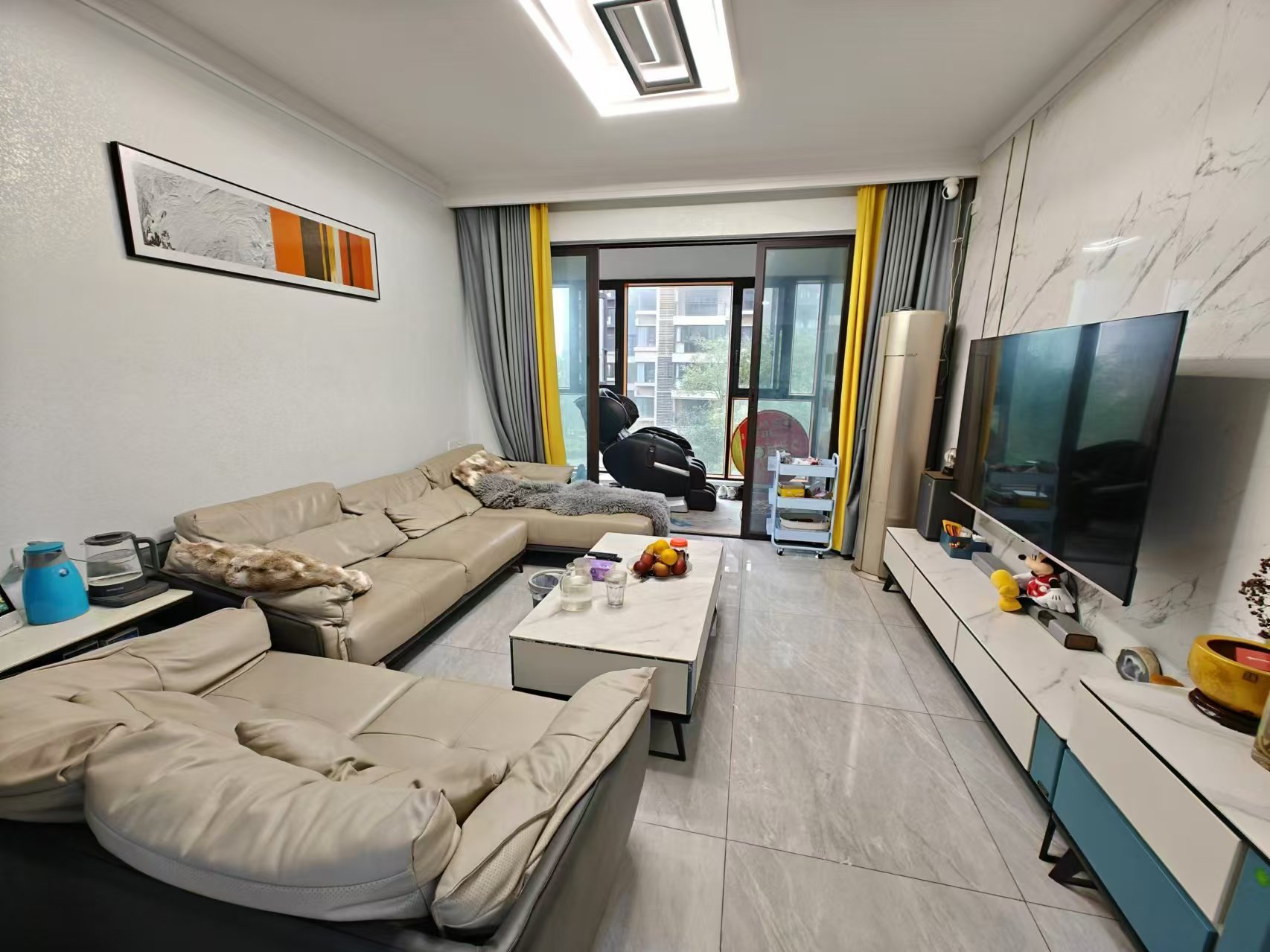 蓝溪谷 4室2厅2卫 73.0万 蓝溪谷 4室2厅2卫 73.0万室内图