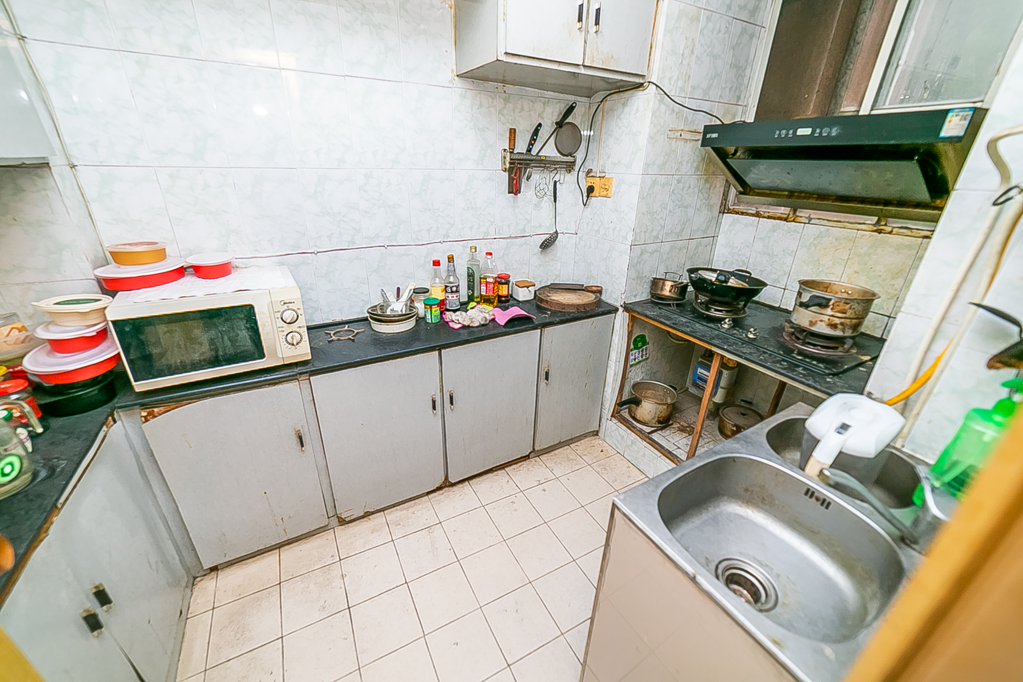 梅岭村 3室2厅1卫 83.8万 梅岭村 3室2厅1卫 83.8万其他