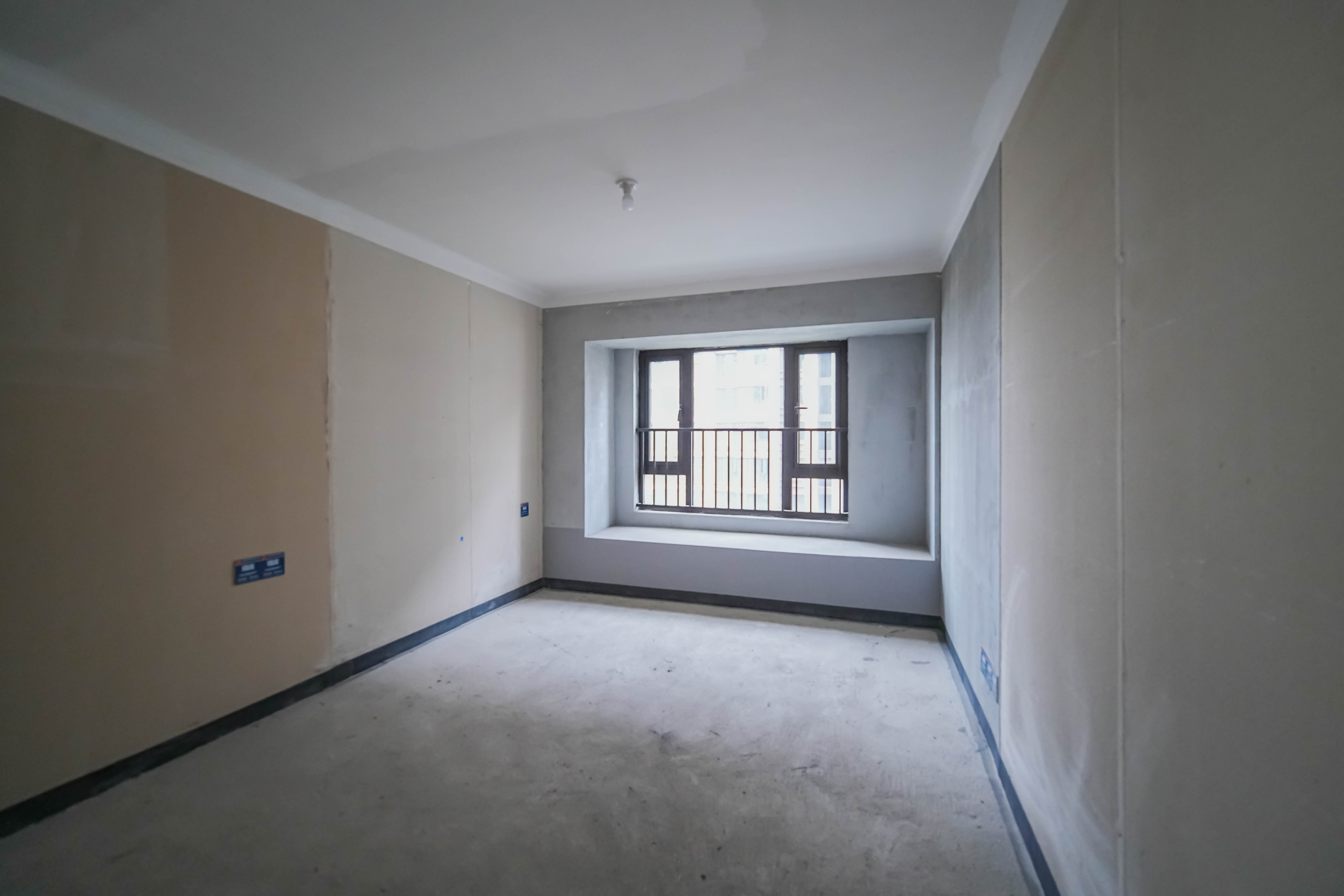 建发玖洲和玺  4室2厅2卫    125.0万 建发玖洲和玺  4室2厅2卫    125.0万其他