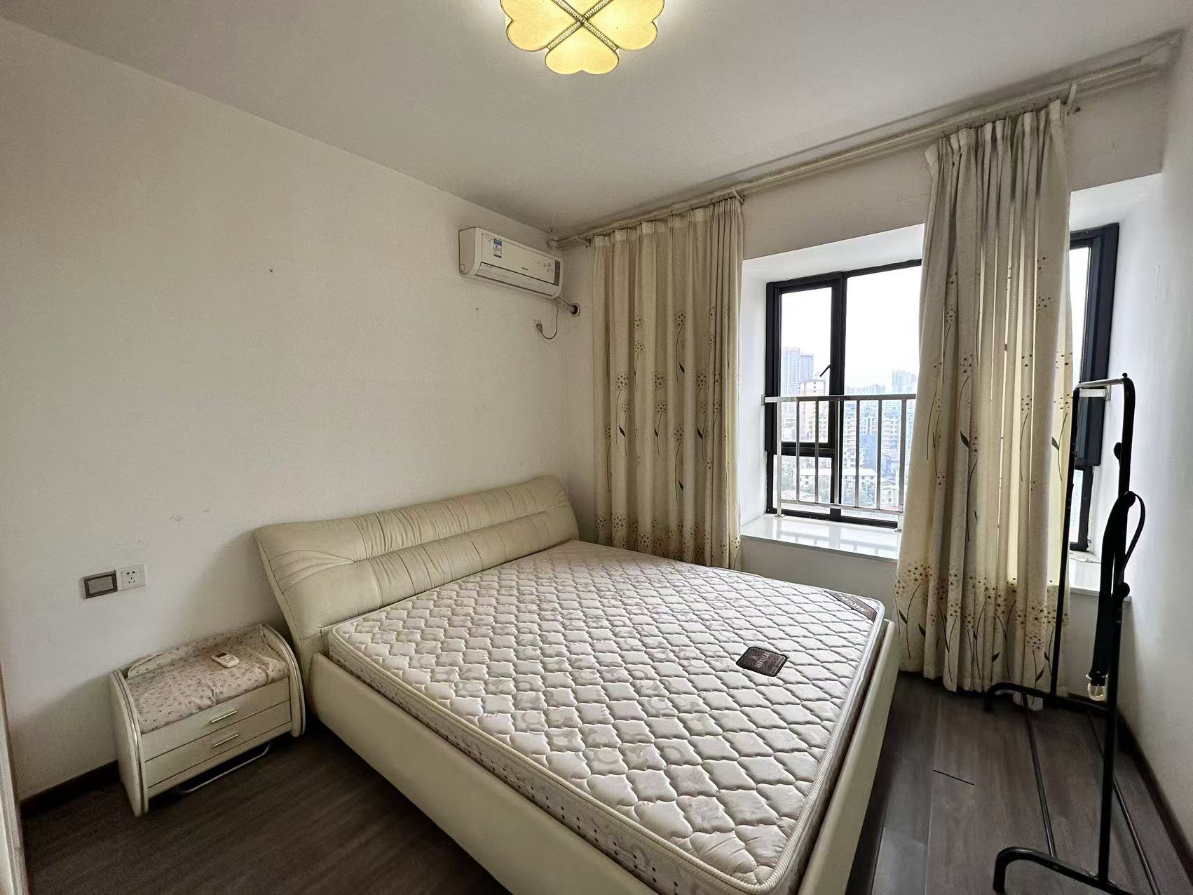 新桂广场 2室2厅1卫 40.0万 新桂广场 2室2厅1卫 40.0万室内图