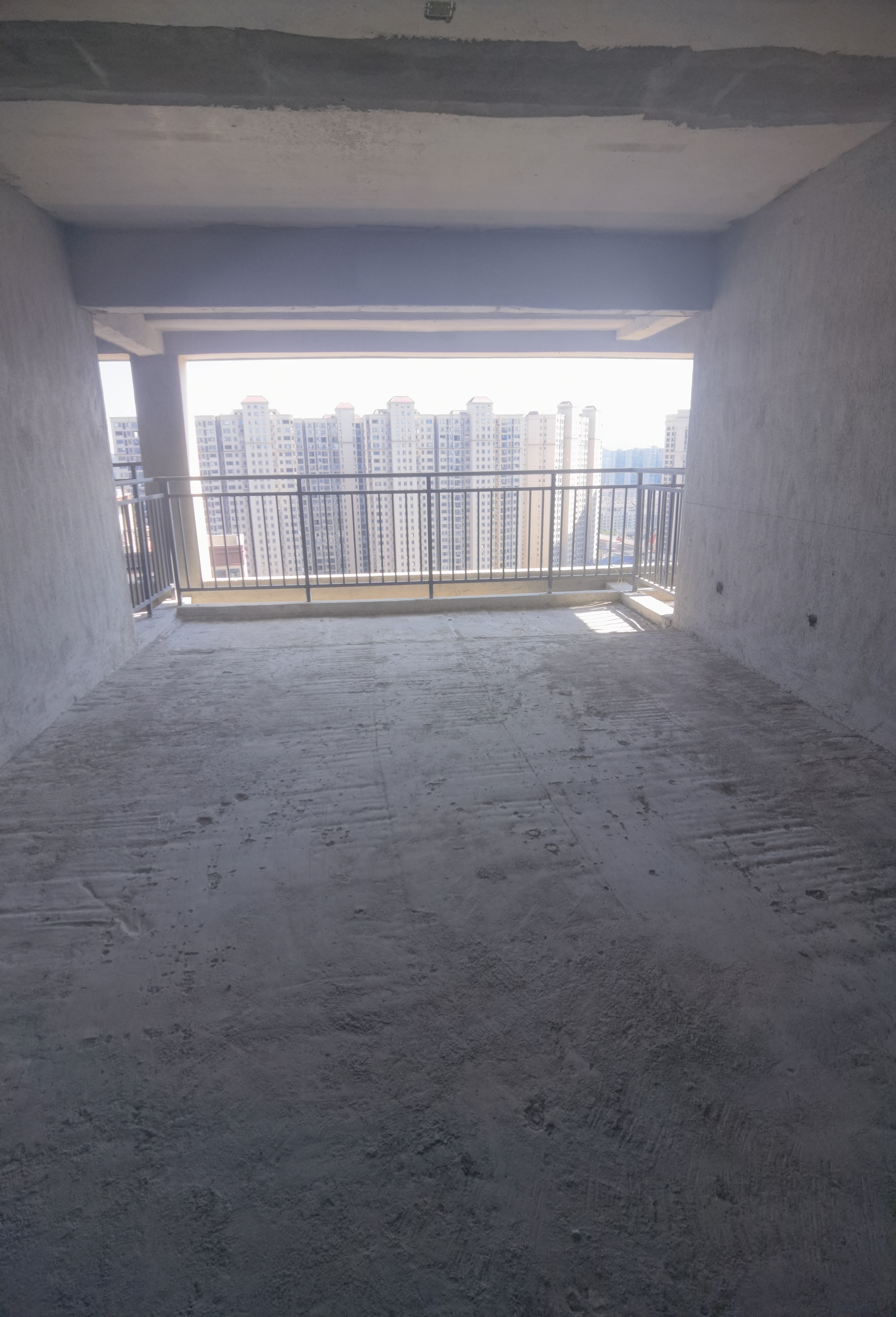 金信园林嘉园  4室2厅2卫    92.0万室内图1