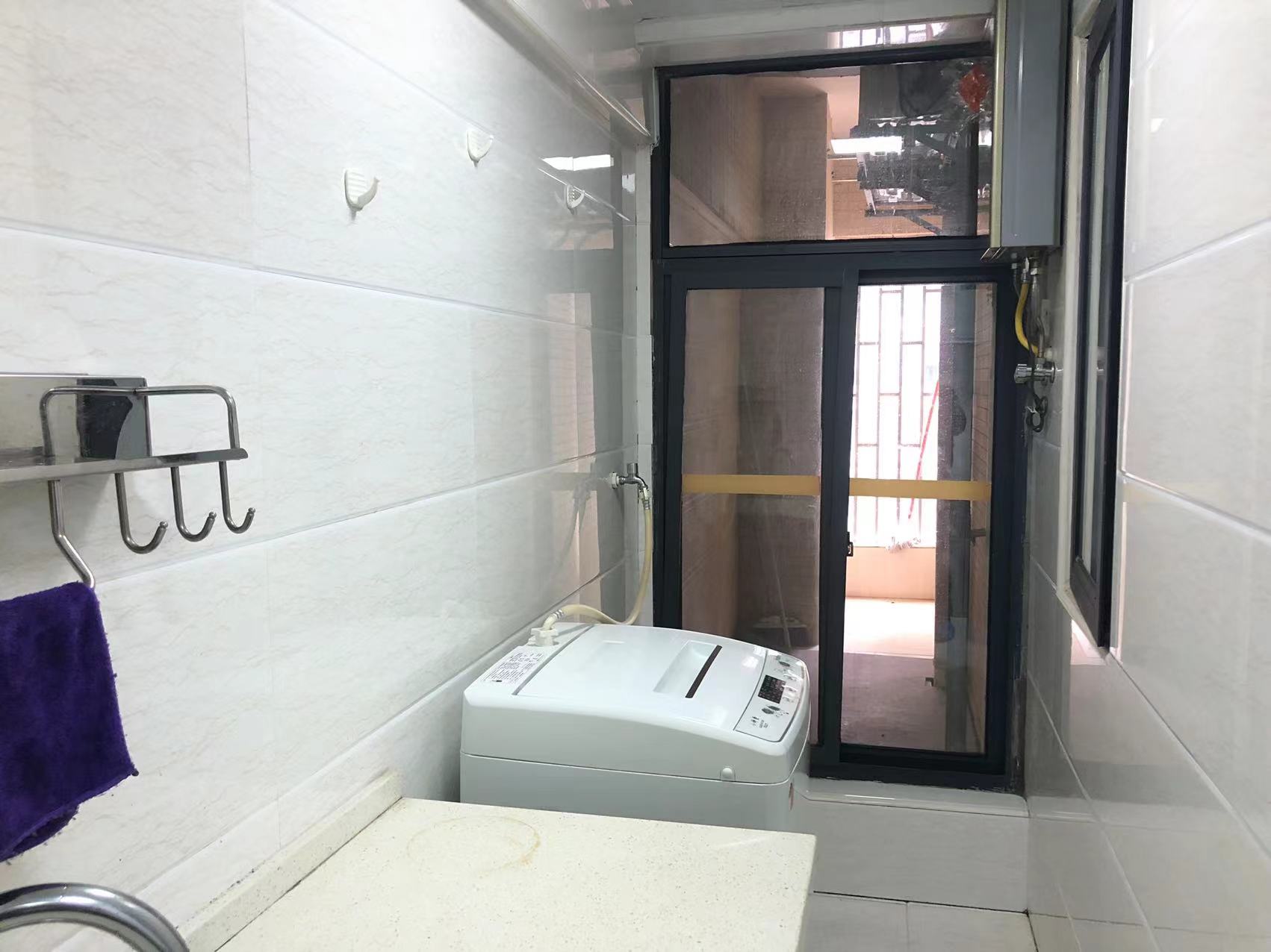 中建国际大厦 2室1厅1卫 1600.0元/月 中建国际大厦 2室1厅1卫 1600.0元/月室内图