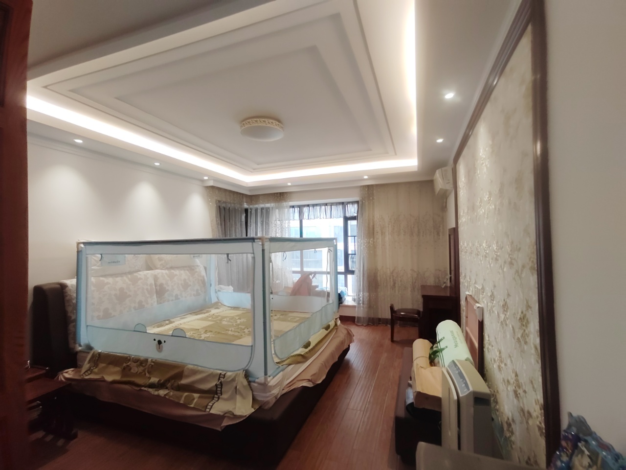 华晨御园 5室2厅2卫 138.0万 华晨御园 5室2厅2卫 138.0万室内图