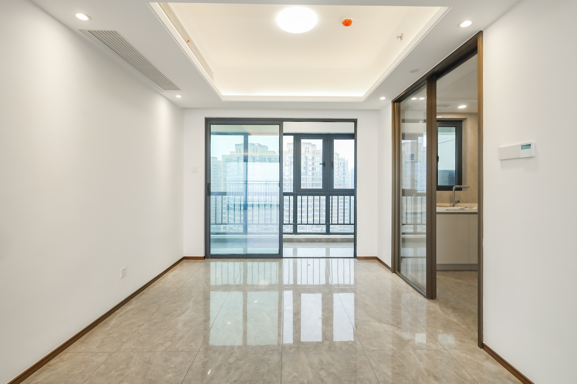 滨江府1913 4室2厅3卫 430.0万 滨江府1913 4室2厅3卫 430.0万其他