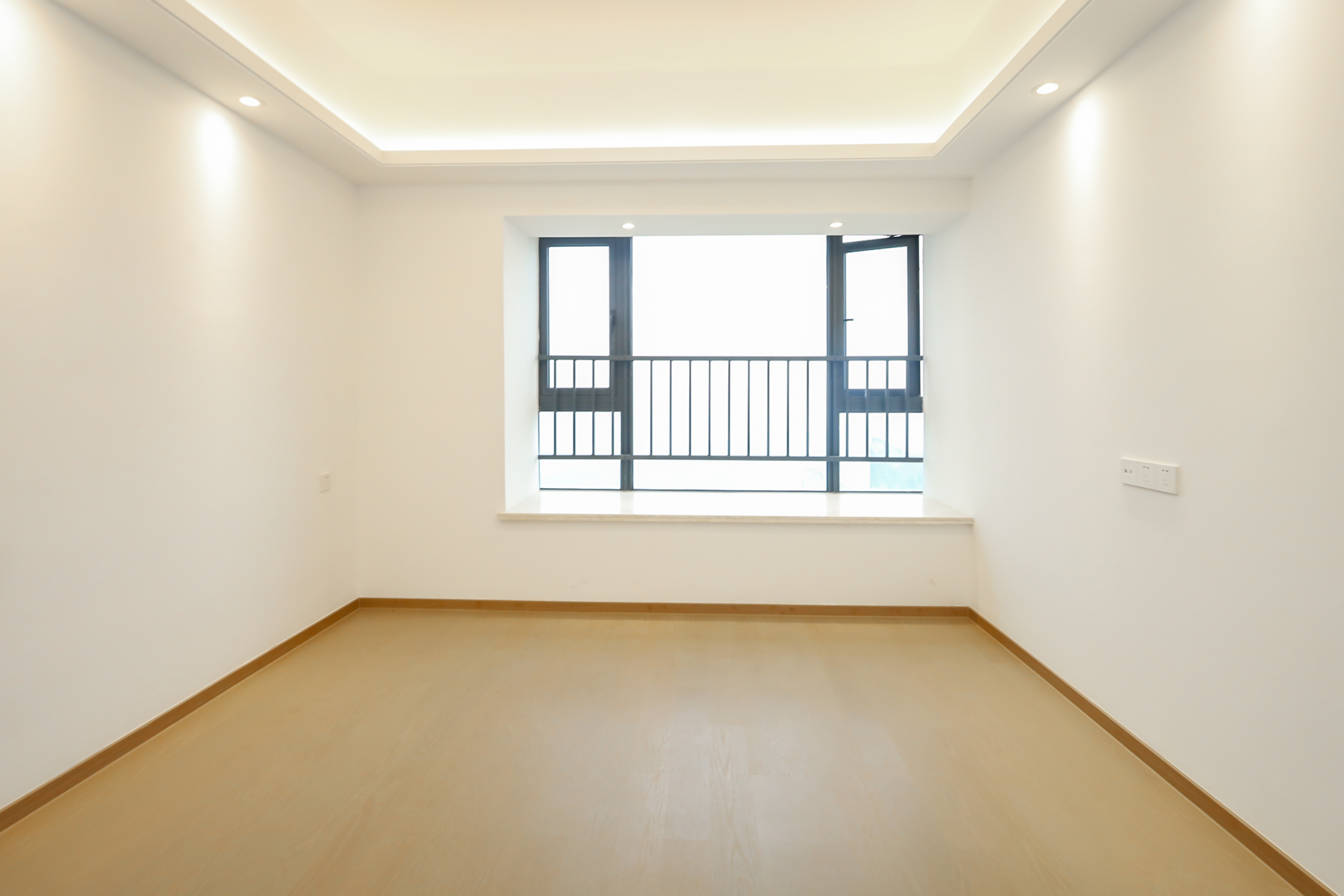 滨江府1913 4室2厅3卫 430.0万 滨江府1913 4室2厅3卫 430.0万卧室