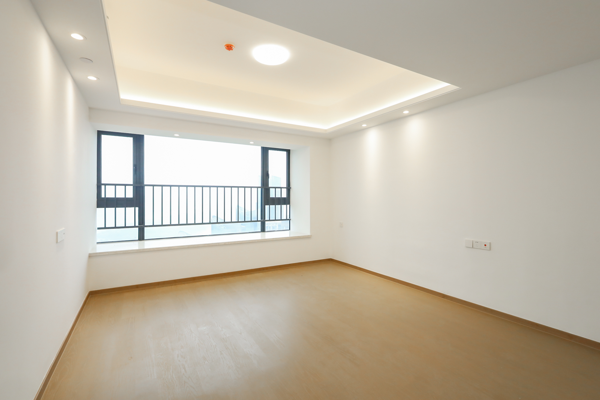 滨江府1913 4室2厅3卫 430.0万 滨江府1913 4室2厅3卫 430.0万卧室