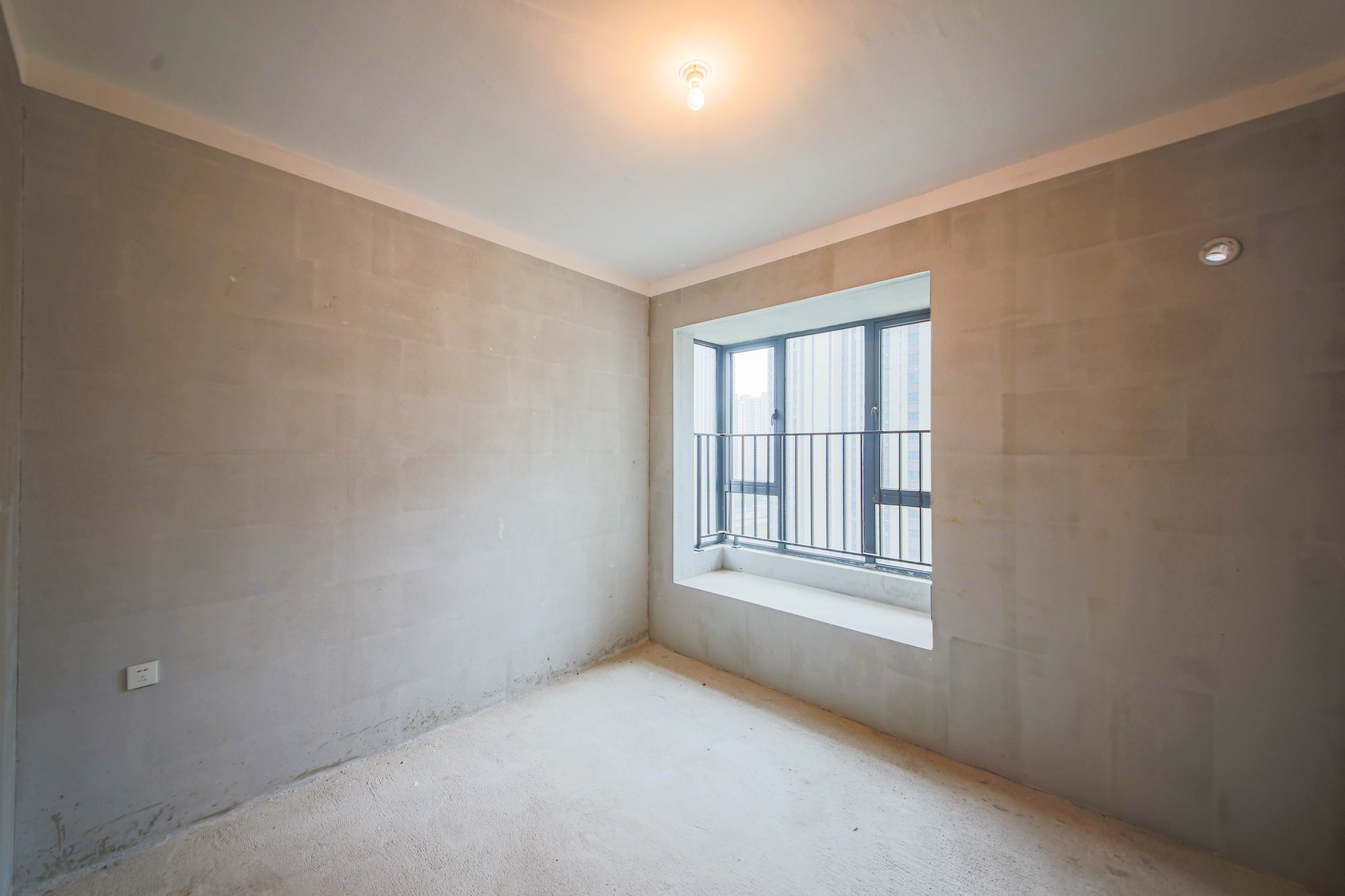 中建钰和城  3室2厅2卫   218.00万卧室