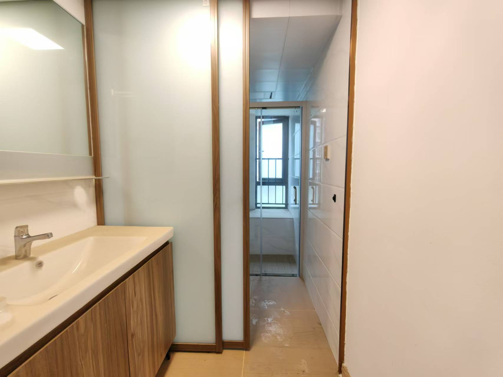 东城首府 4室2厅2卫 88.0万 东城首府 4室2厅2卫 88.0万室内图