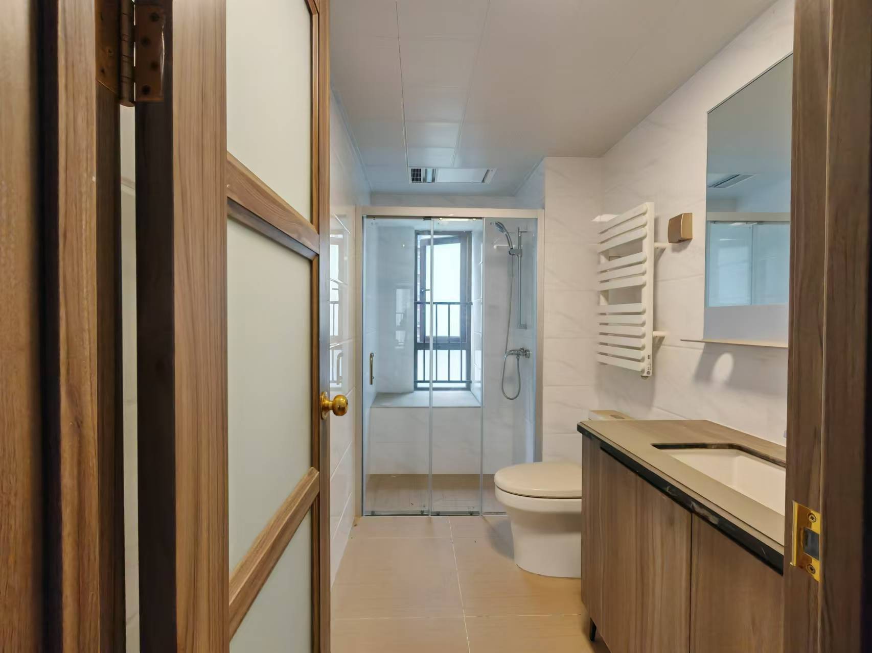 东城首府 4室2厅2卫 88.0万 东城首府 4室2厅2卫 88.0万室内图