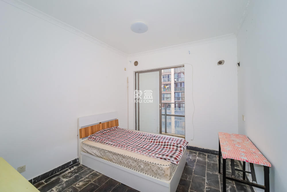 建鸿达华都(华都小户型及大华写字楼) 4室2厅3卫 4200.0元/月 建鸿达华都(华都小户型及大华写字楼) 4室2厅3卫 4200.0元/月室内图