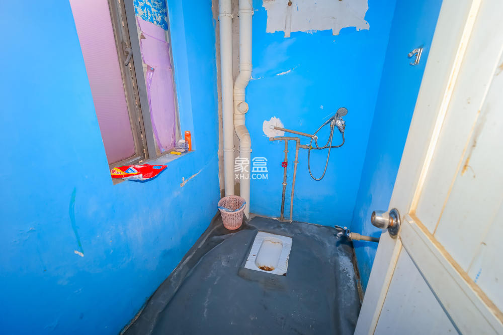 建鸿达华都(华都小户型及大华写字楼) 4室2厅3卫 4200.0元/月 建鸿达华都(华都小户型及大华写字楼) 4室2厅3卫 4200.0元/月室内图