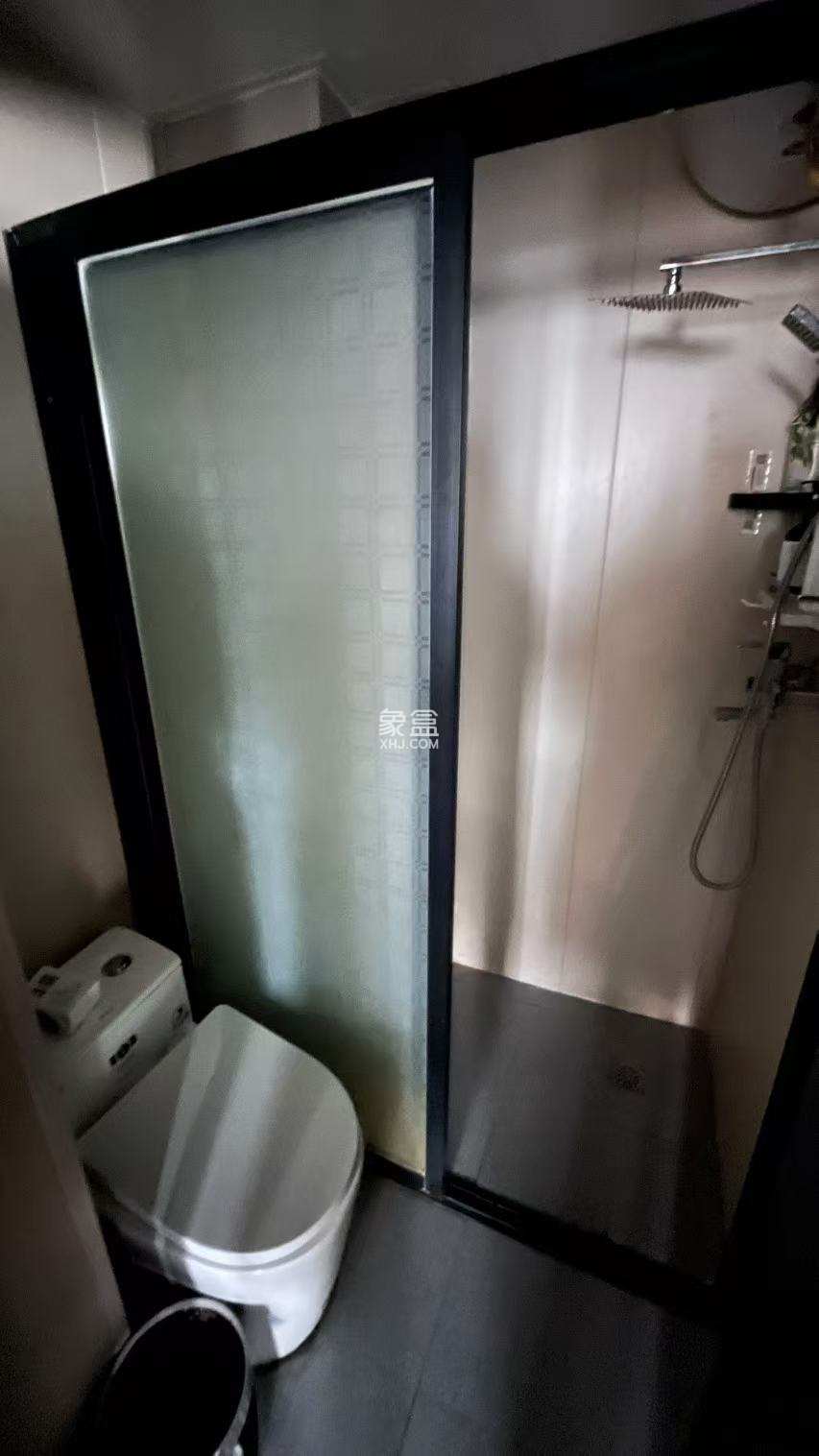 新青年公寓 1室1厅1卫 2300.0元/月 新青年公寓 1室1厅1卫 2300.0元/月室内图