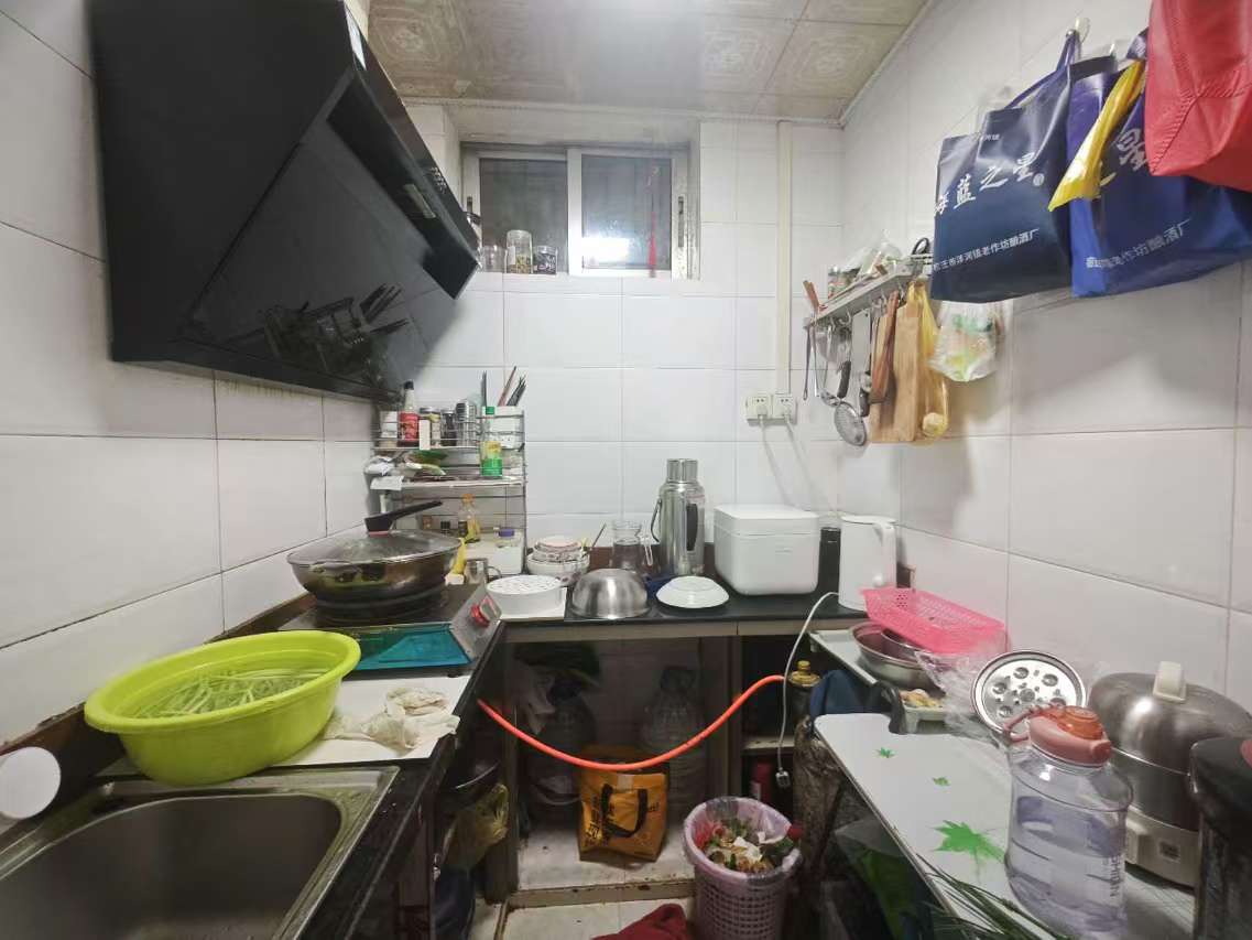 汇宇金城 2室2厅1卫 70.0万 汇宇金城 2室2厅1卫 70.0万室内图