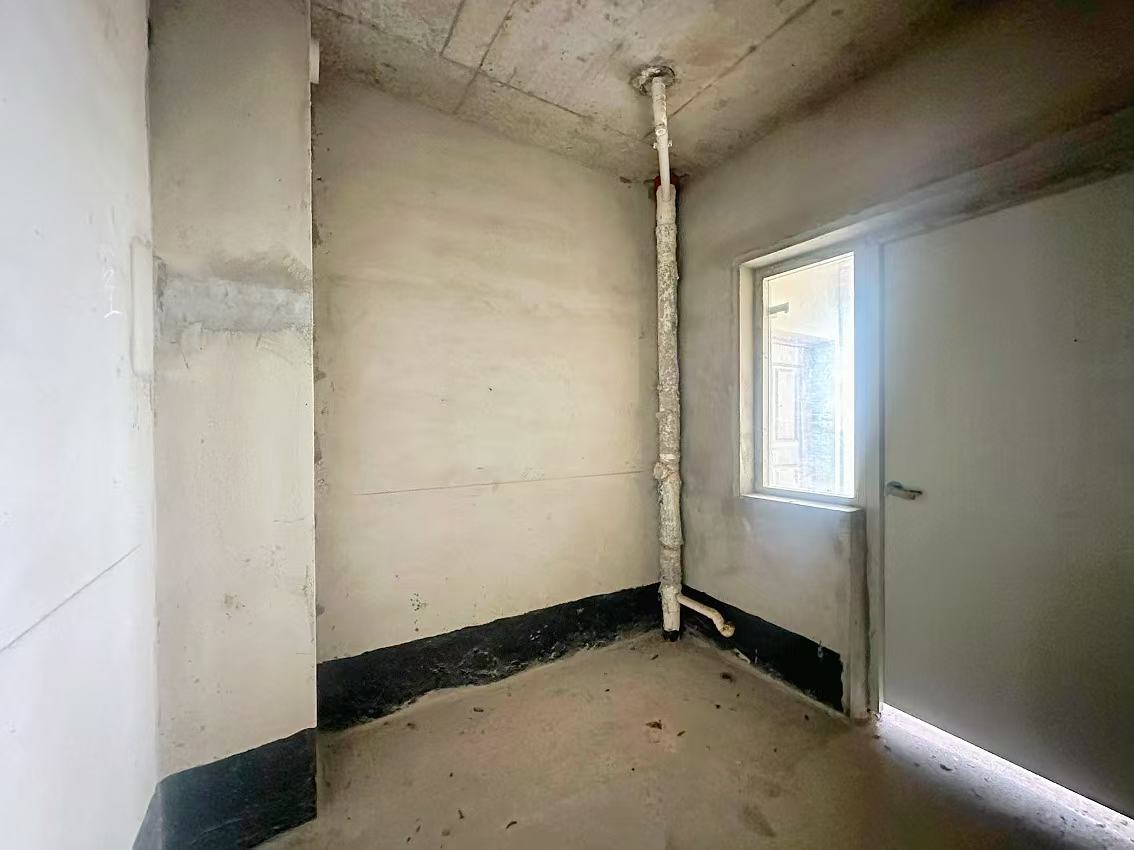 海航豪庭北苑 3室2厅2卫 370.0万 海航豪庭北苑 3室2厅2卫 370.0万室内图