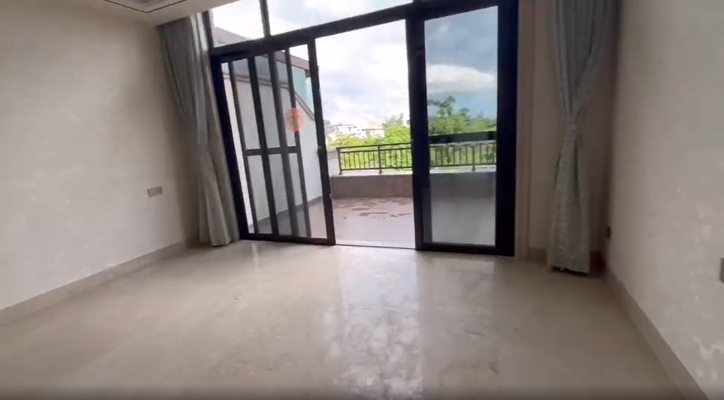 恒大海口文化旅游城 6室2厅3卫 770.0万 恒大海口文化旅游城 6室2厅3卫 770.0万室内图