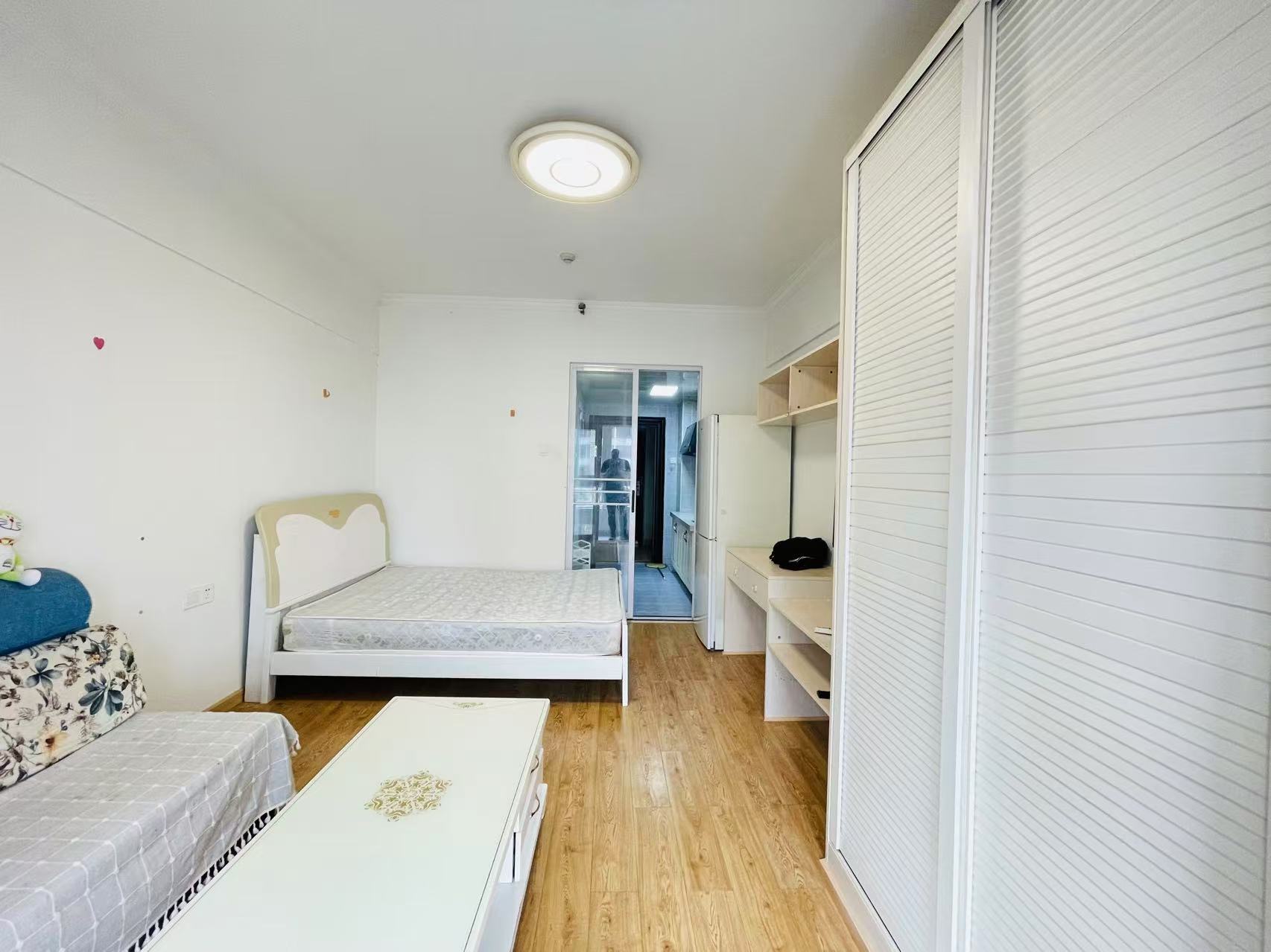 五矿紫湖香醍 1室1厅1卫 1100.0元/月 五矿紫湖香醍 1室1厅1卫 1100.0元/月室内图