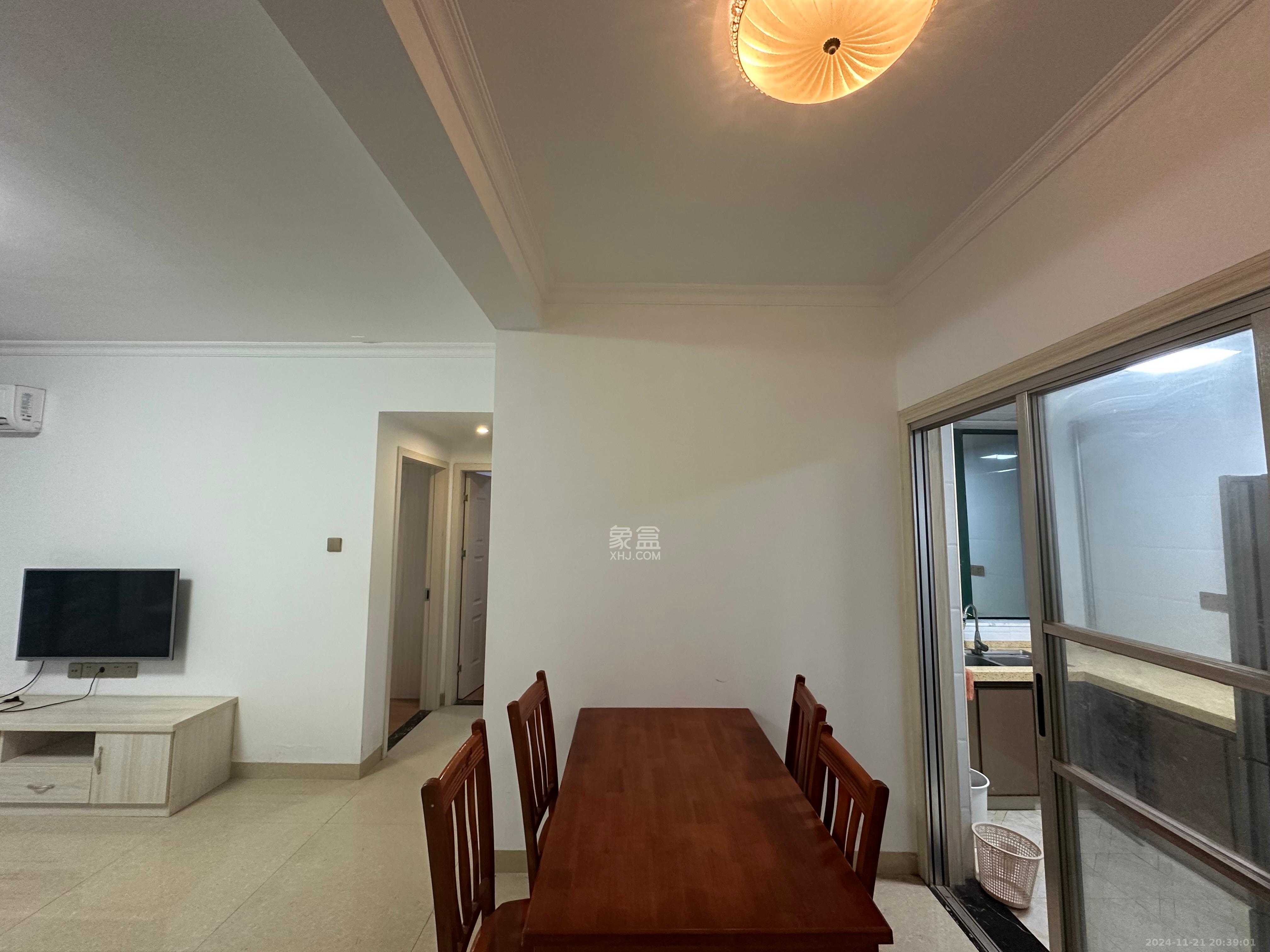 宣传部宿舍 4室2厅2卫 3500.0元/月 宣传部宿舍 4室2厅2卫 3500.0元/月室内图