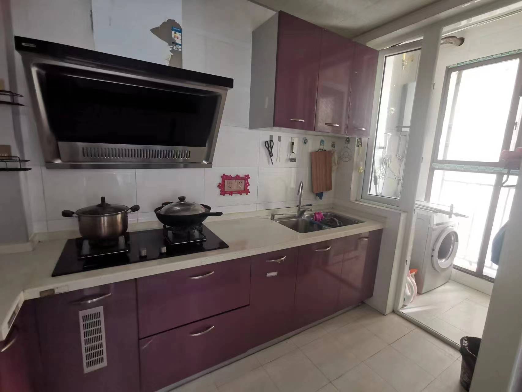 佳兆业金域天下三期  2室2厅1卫    1600.0元/月 佳兆业金域天下三期  2室2厅1卫    1600.0元/月室内图