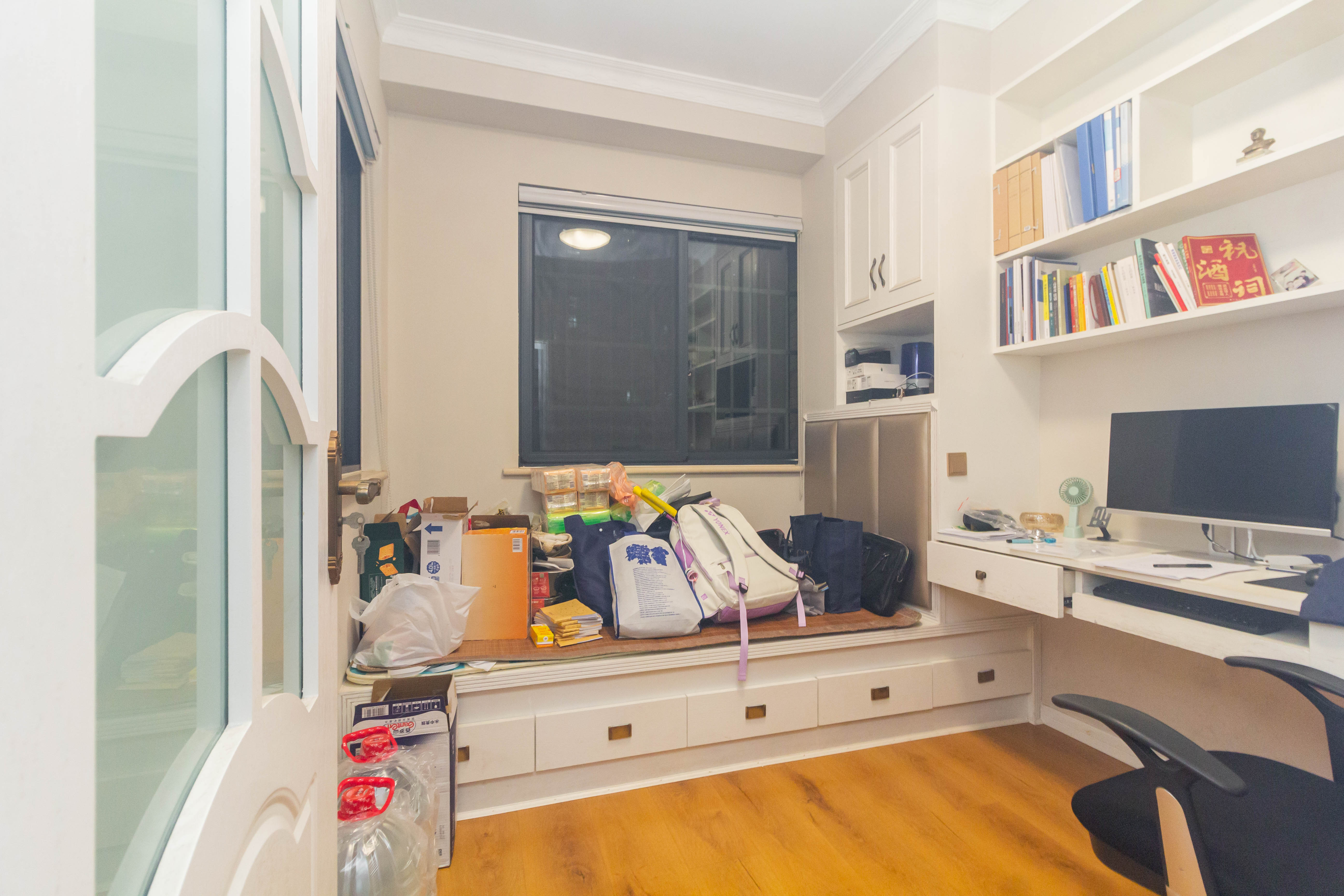 海德公园 4室2厅2卫 89.9万 海德公园 4室2厅2卫 89.9万卧室