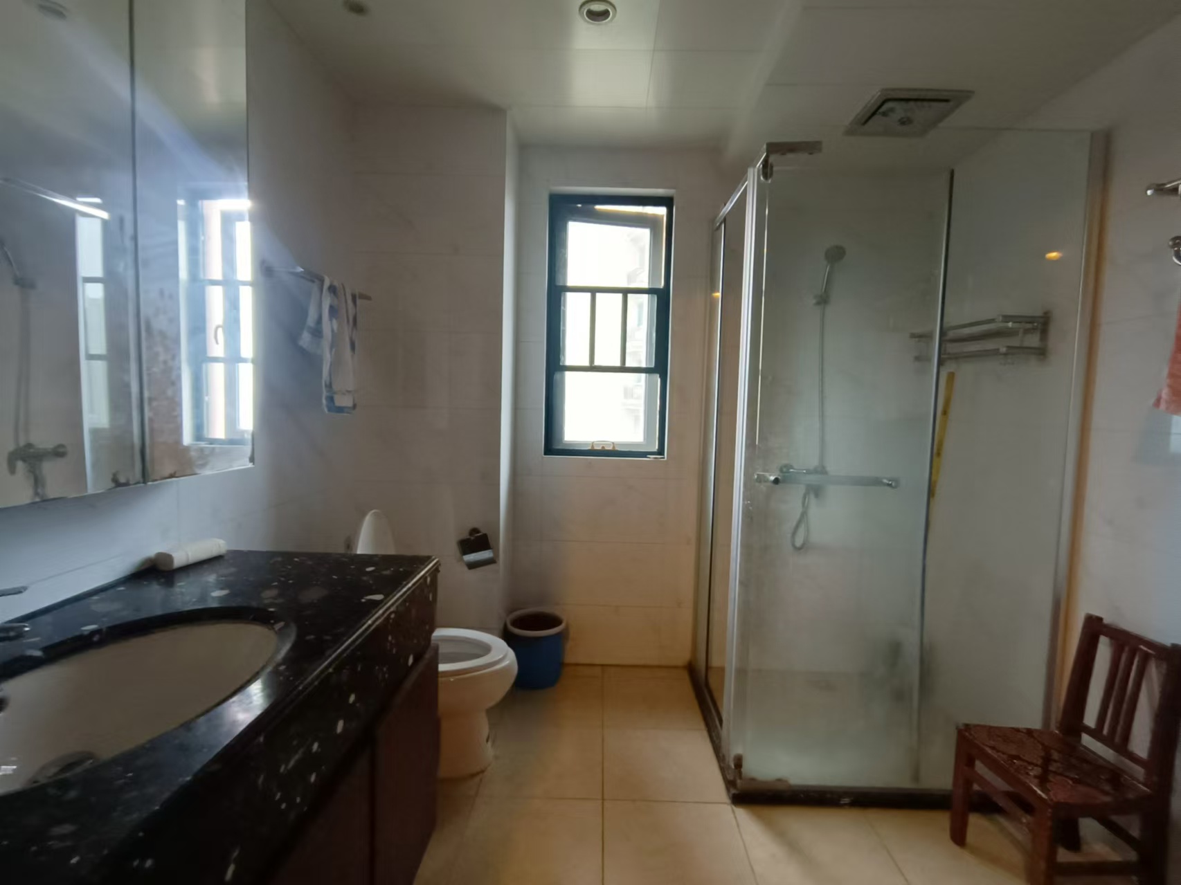 恒大绿洲 4室2厅2卫 2800.0元/月 恒大绿洲 4室2厅2卫 2800.0元/月室内图