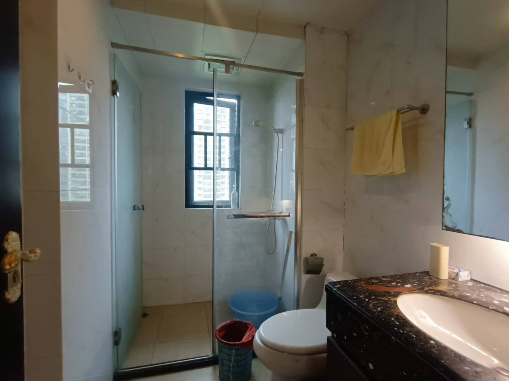 恒大绿洲 4室2厅2卫 2800.0元/月 恒大绿洲 4室2厅2卫 2800.0元/月室内图