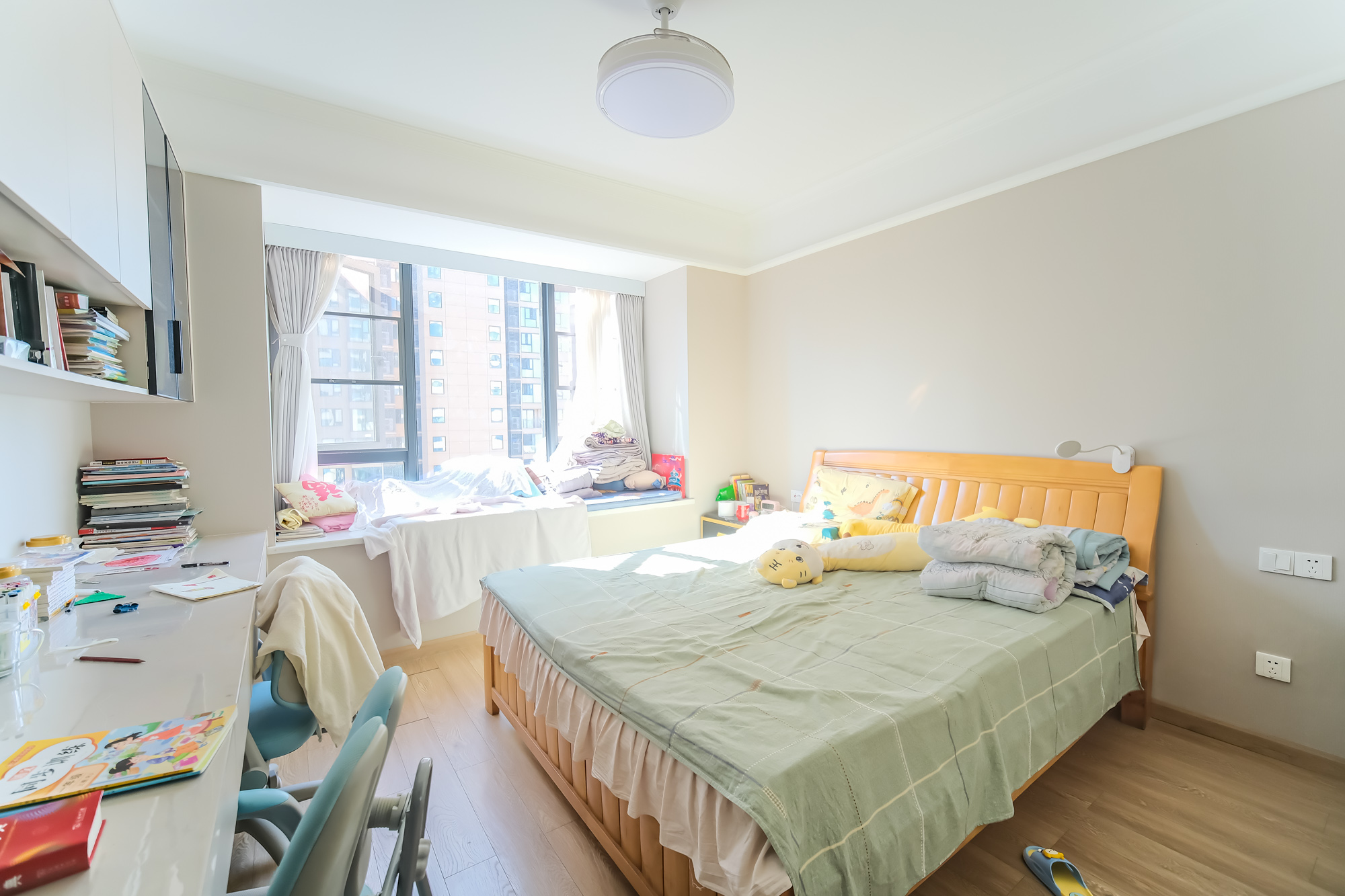 运达锦绣广场 3室2厅2卫 148.0万 运达锦绣广场 3室2厅2卫 148.0万卧室