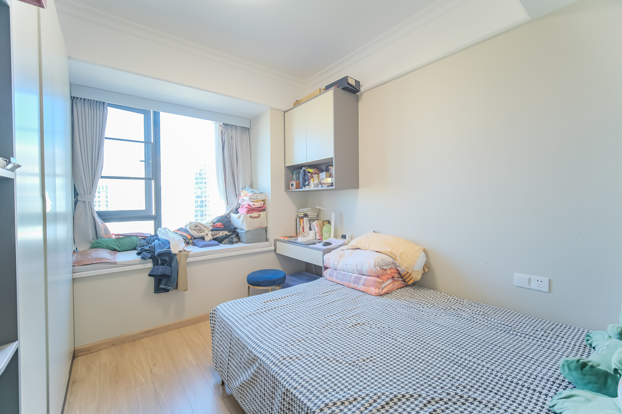 运达锦绣广场 3室2厅2卫 148.0万 运达锦绣广场 3室2厅2卫 148.0万卧室