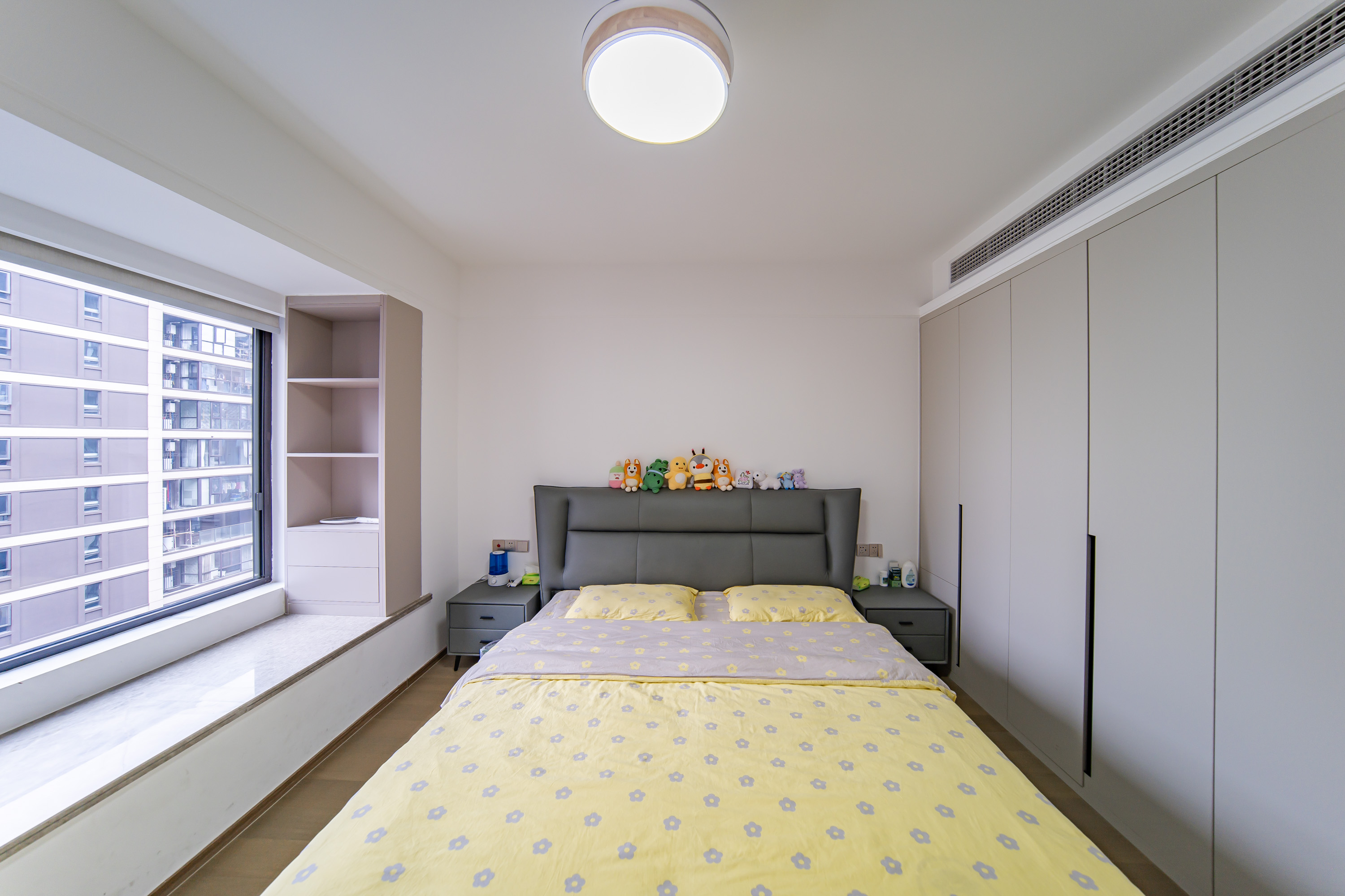 建发电建江山悦  4室2厅2卫   268.00万卧室