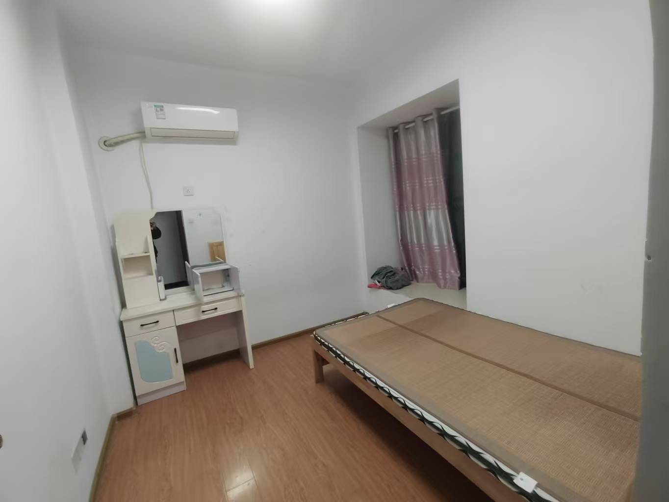 奥园广场 3室2厅2卫 57.0万 奥园广场 3室2厅2卫 57.0万室内图