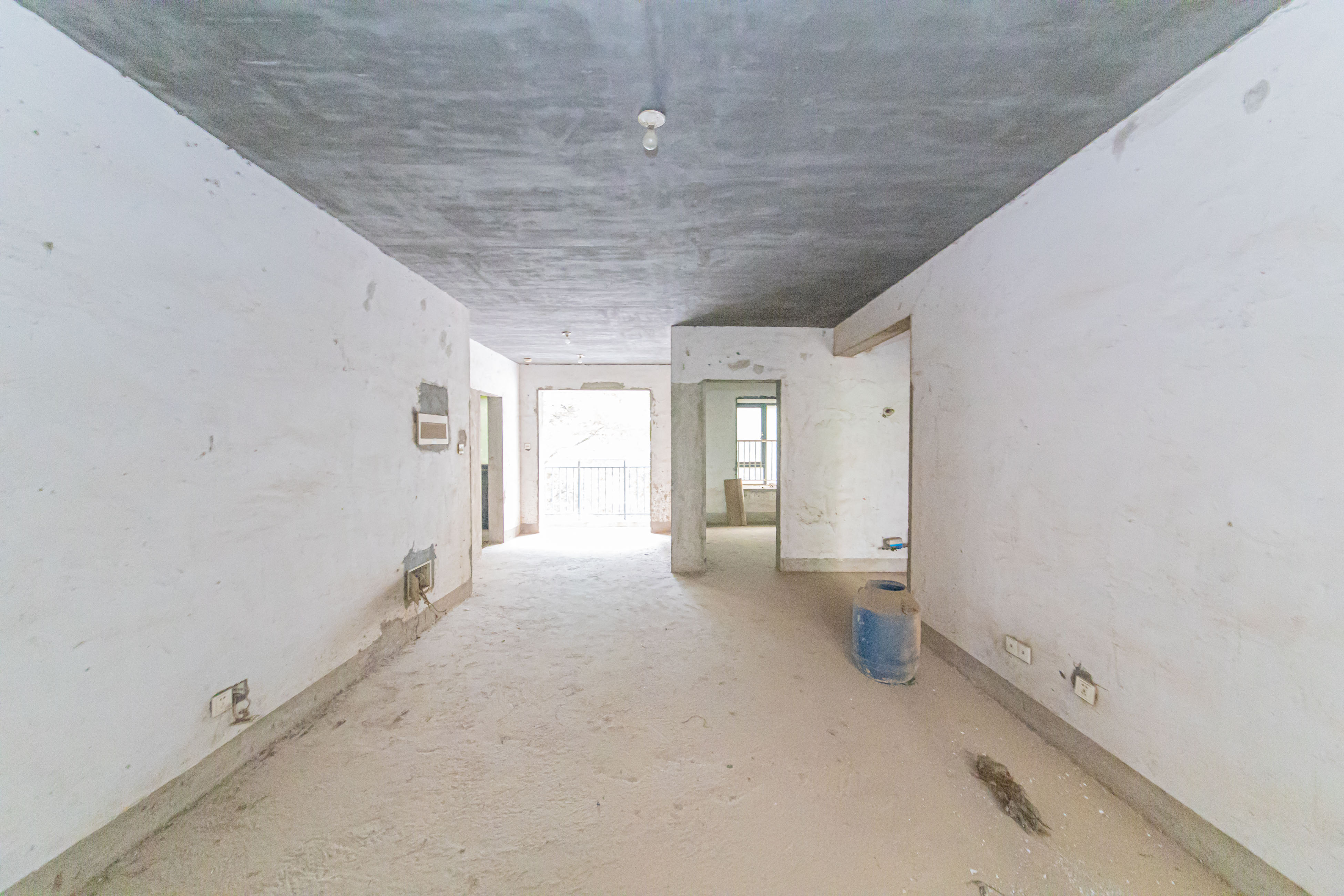 天和家园 2室2厅1卫 62.8万 天和家园 2室2厅1卫 62.8万客厅