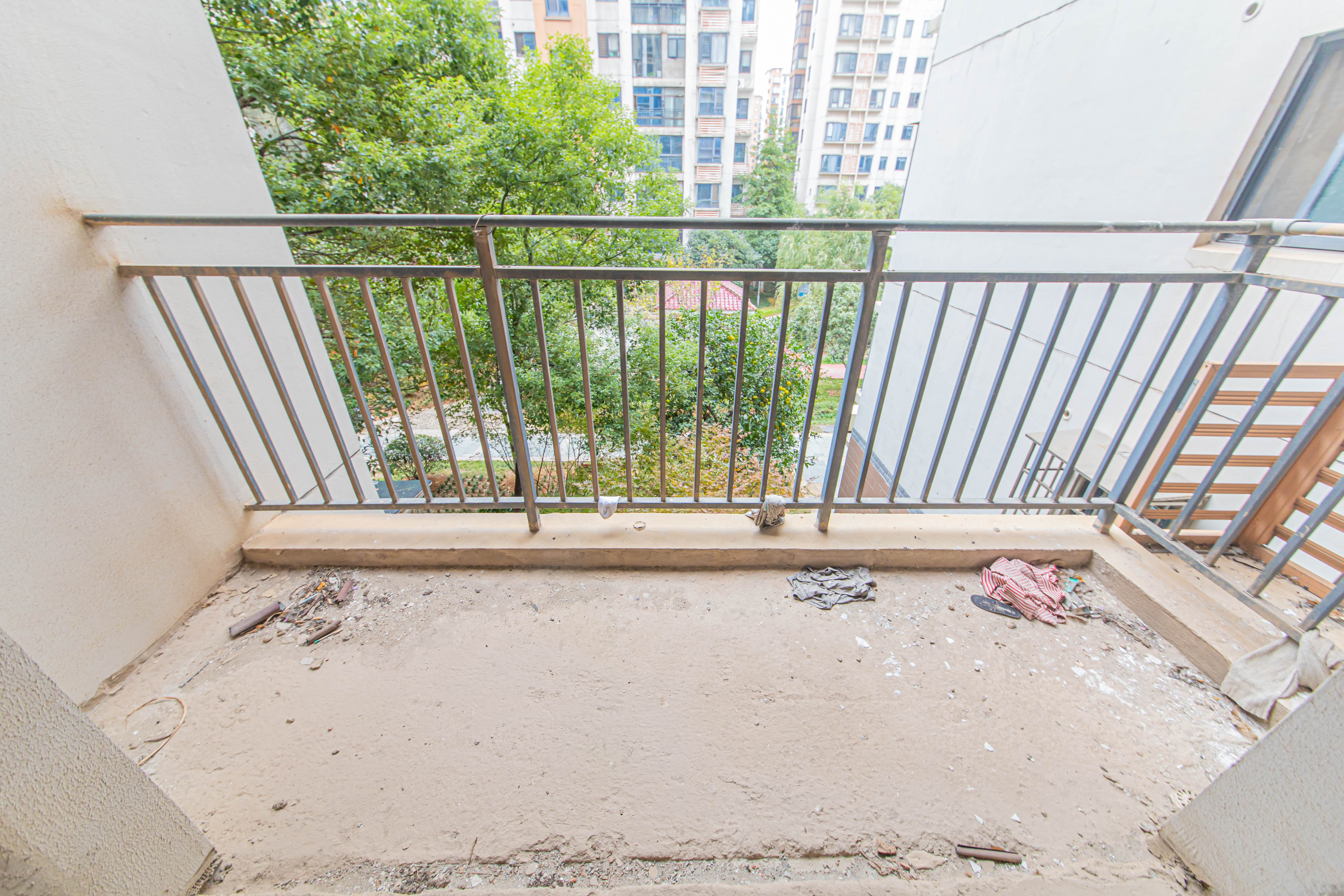 天和家园 2室2厅1卫 62.8万 天和家园 2室2厅1卫 62.8万阳台