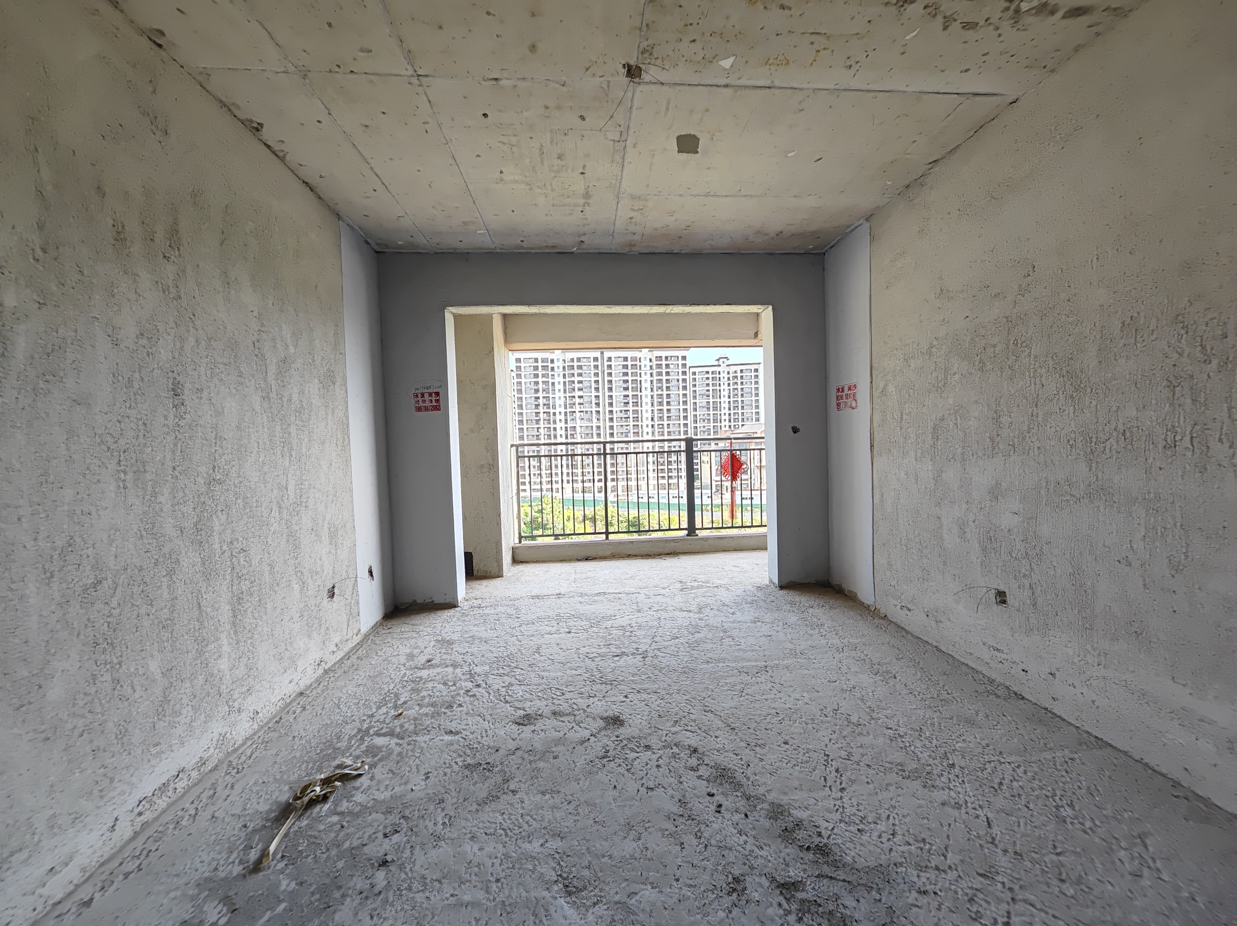 大汉龙城 3室2厅2卫 80.8万 大汉龙城 3室2厅2卫 80.8万室内图