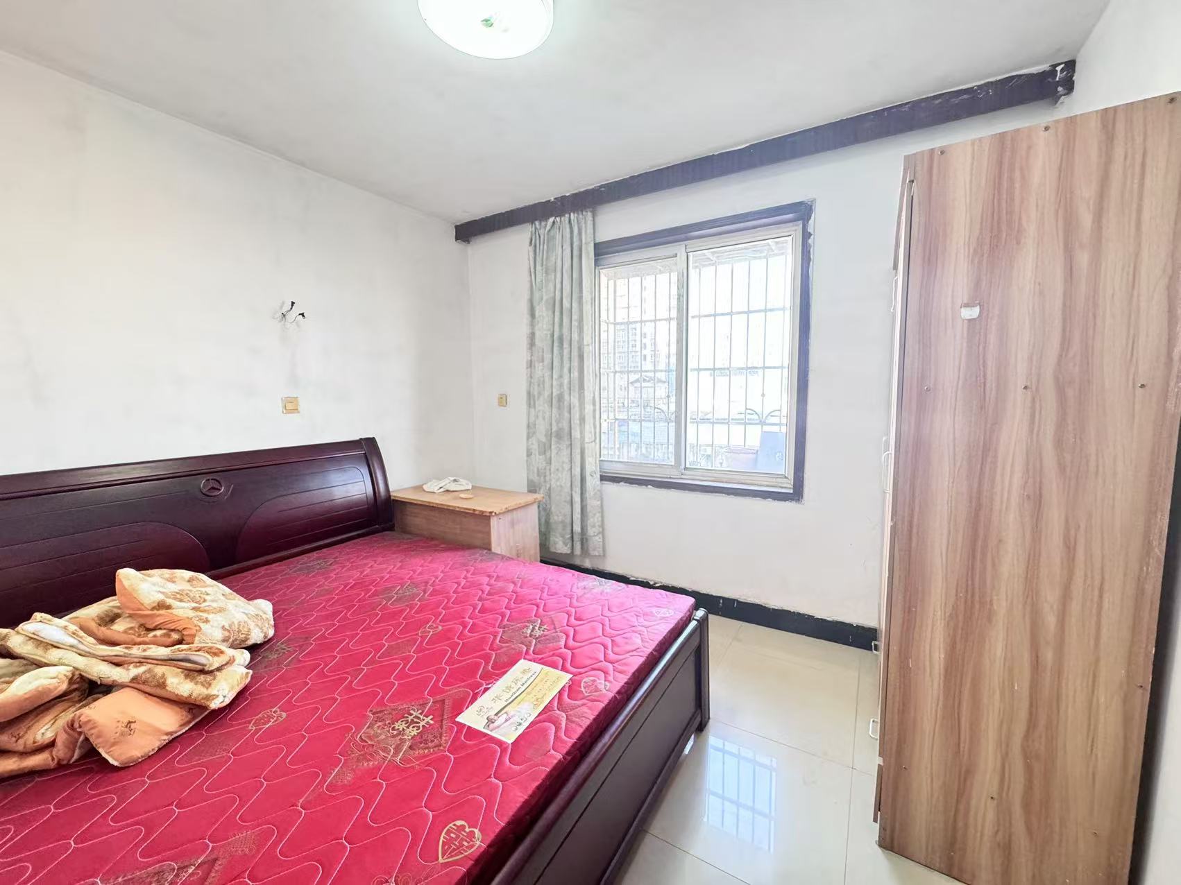 嘉星公寓 3室2厅2卫 36.0万 嘉星公寓 3室2厅2卫 36.0万室内图