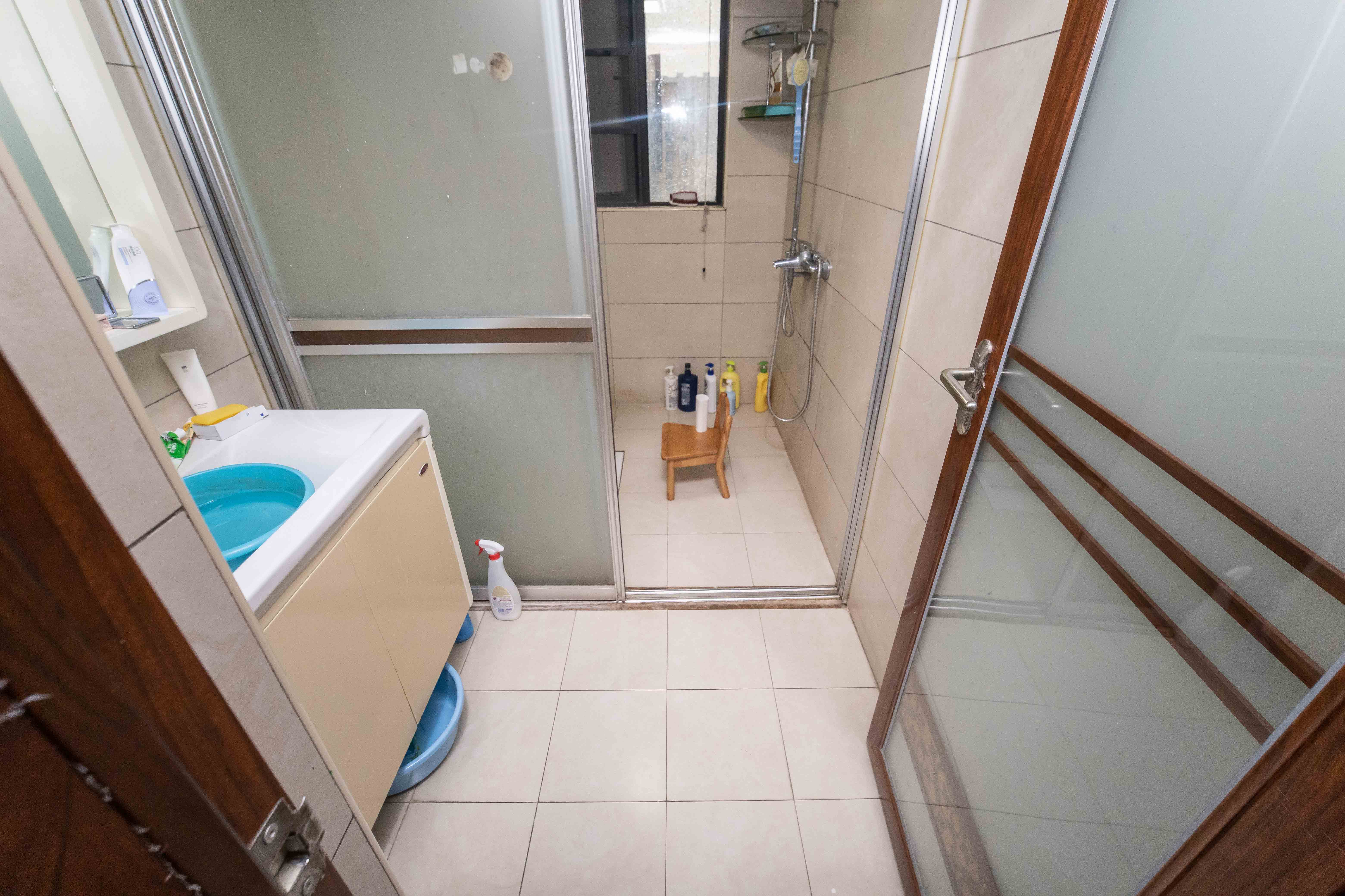 长房白沙湾 2室2厅1卫 78.0万 长房白沙湾 2室2厅1卫 78.0万阳台